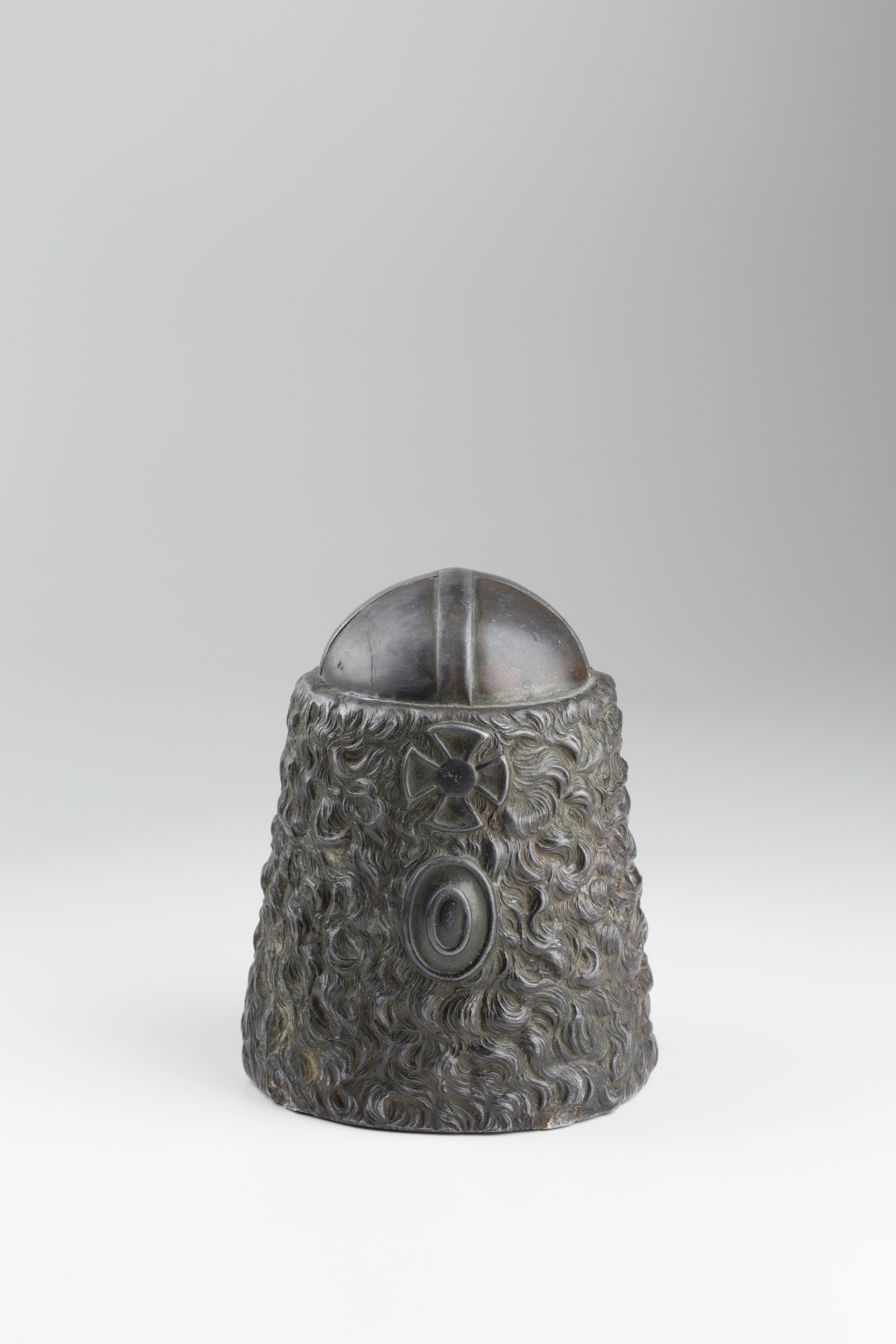 Предметная съёмка: полковые стопы. Бизнес-портрет | Хедшот-фотограф | Студия делового портрета в Москве