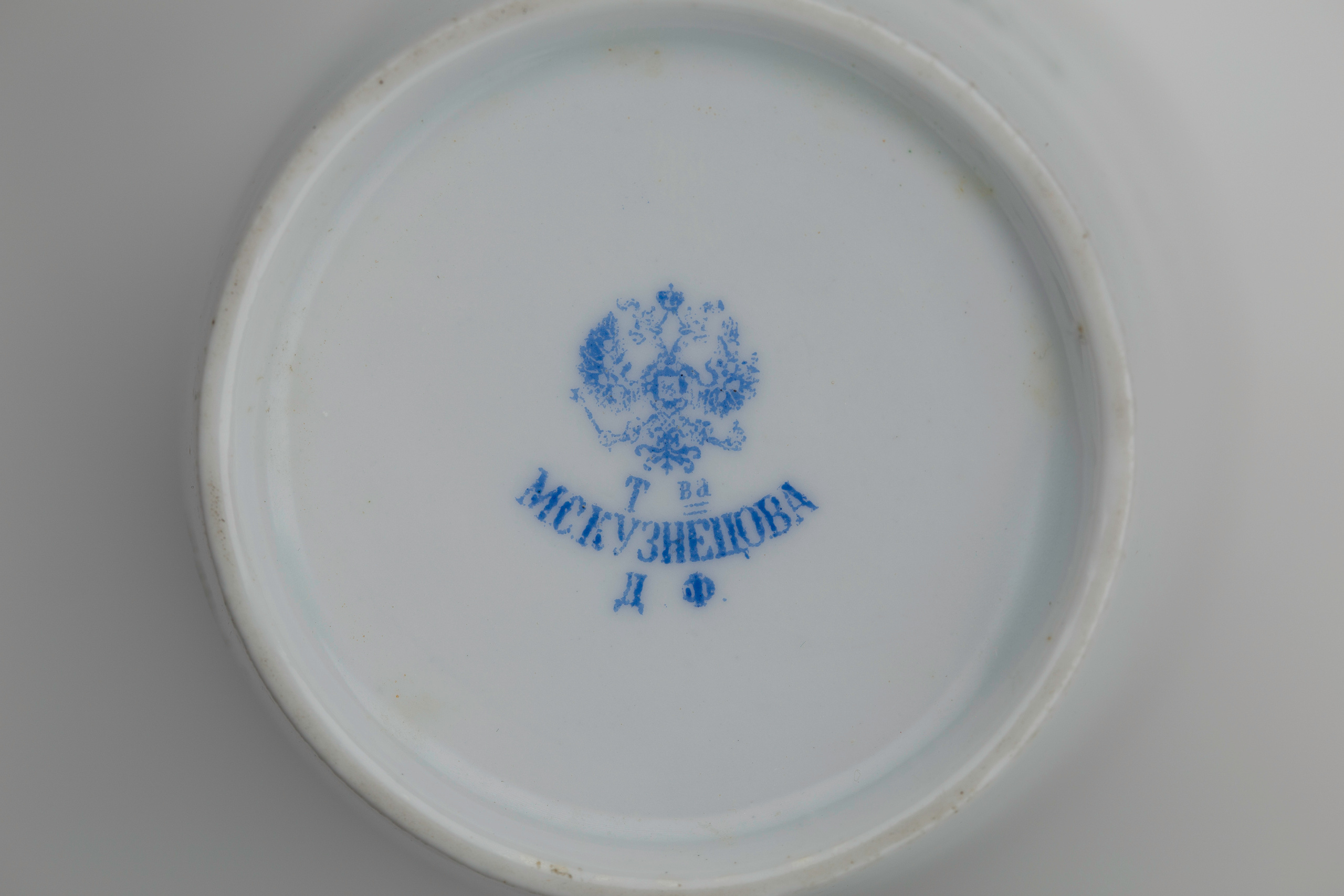 Предметная съёмка: полковые стопы. Бизнес-портрет | Хедшот-фотограф | Студия делового портрета в Москве