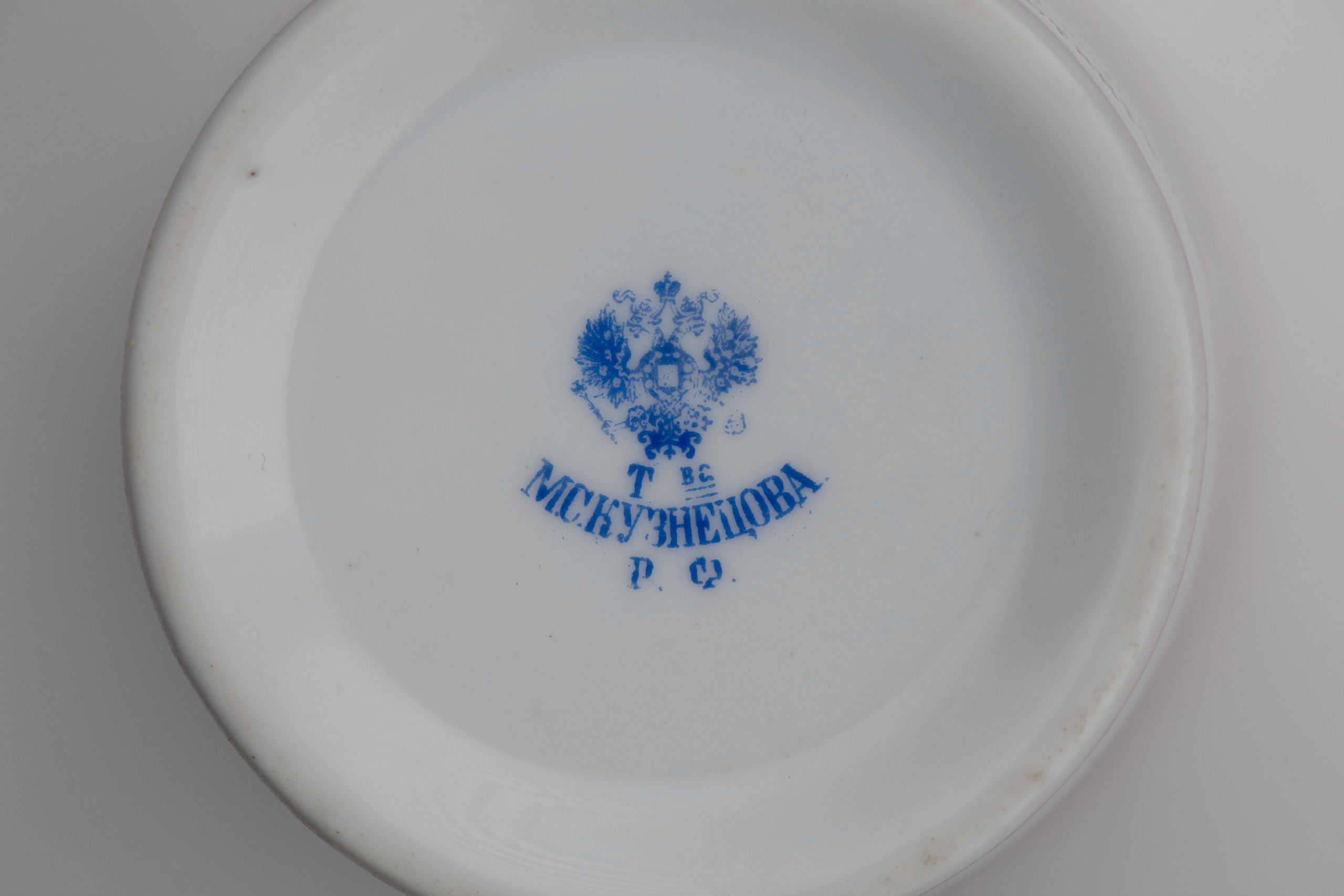 Предметная съёмка: полковые стопы. Бизнес-портрет | Хедшот-фотограф | Студия делового портрета в Москве