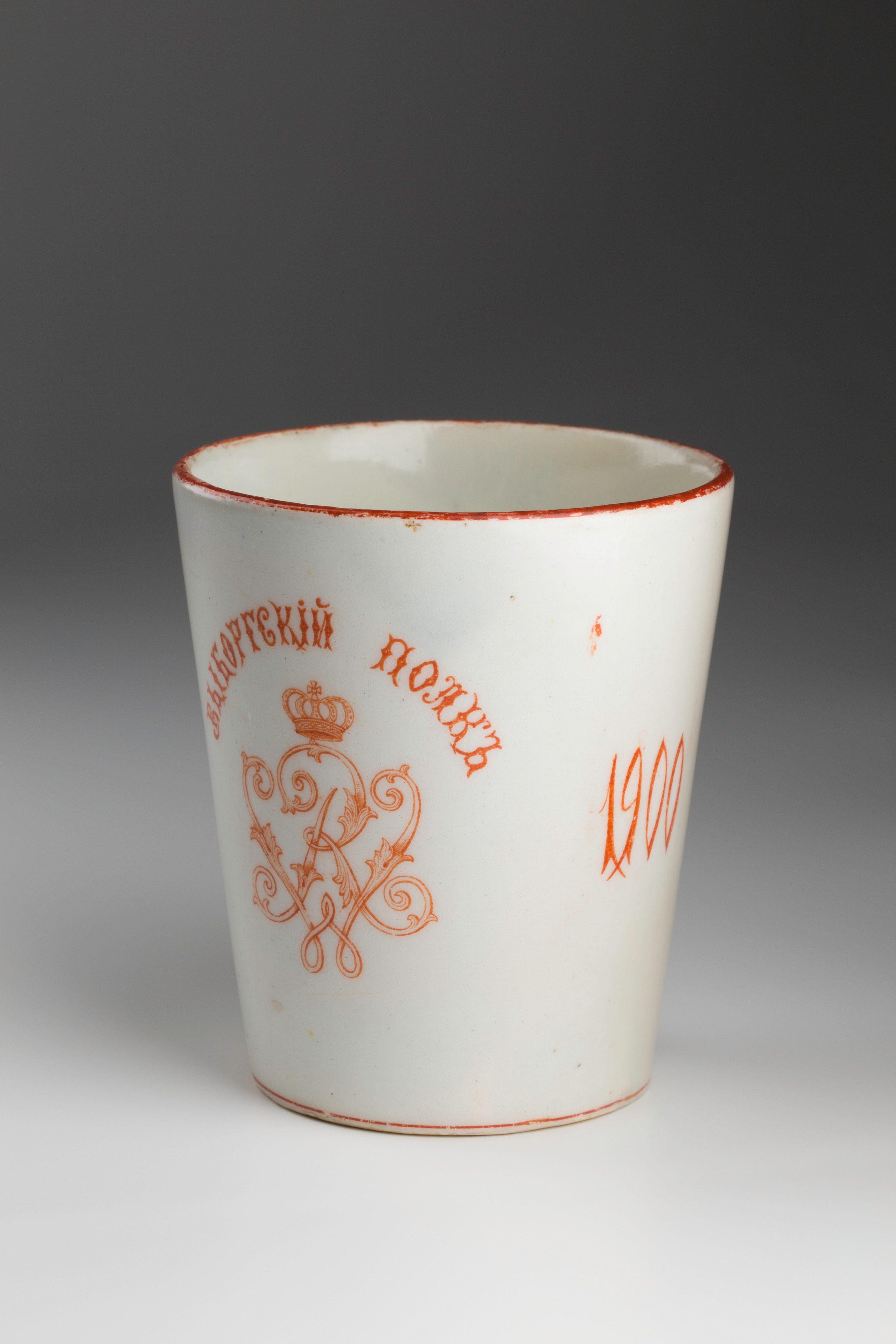 Предметная съёмка: полковые стопы. Бизнес-портрет | Хедшот-фотограф | Студия делового портрета в Москве