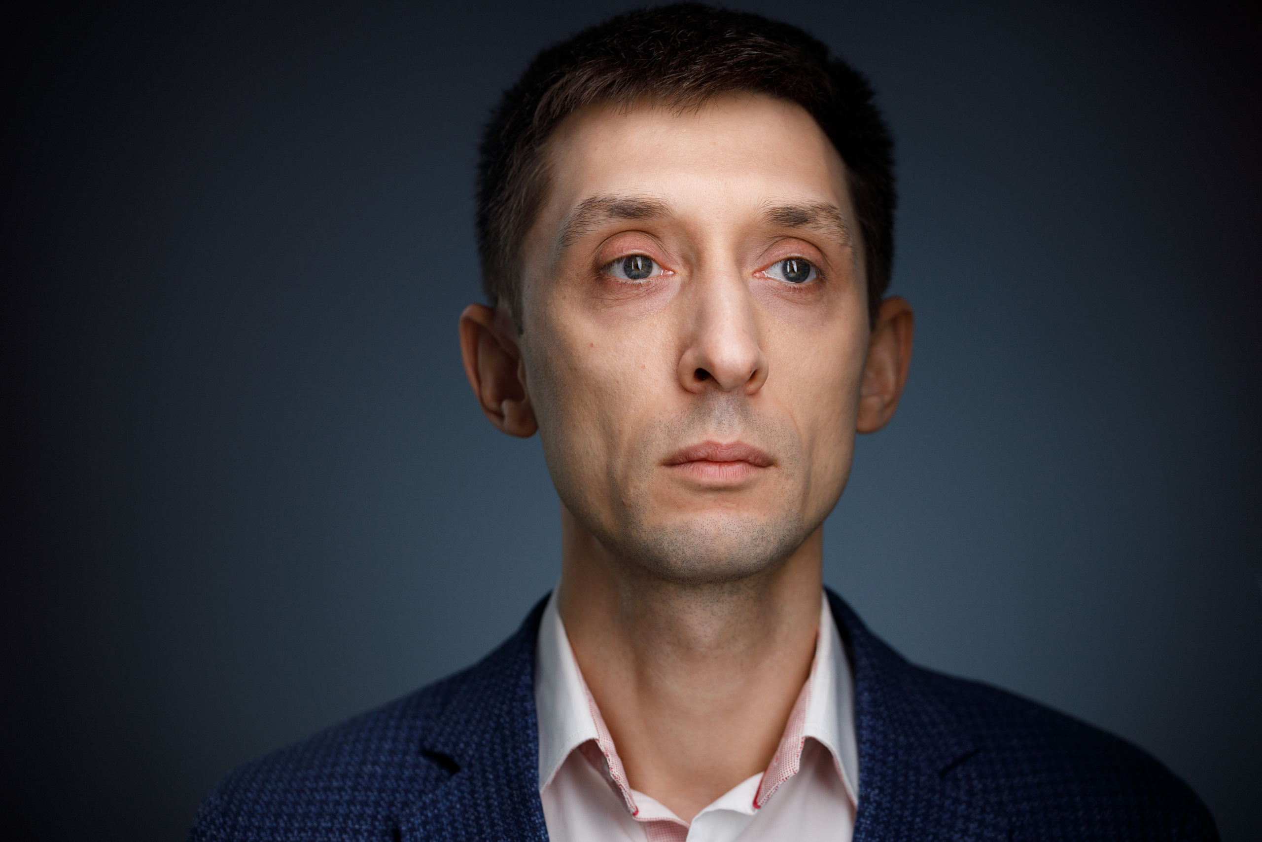 Деловые портреты компании. Бизнес-портрет | Хедшот-фотограф | Студия делового портрета в Москве