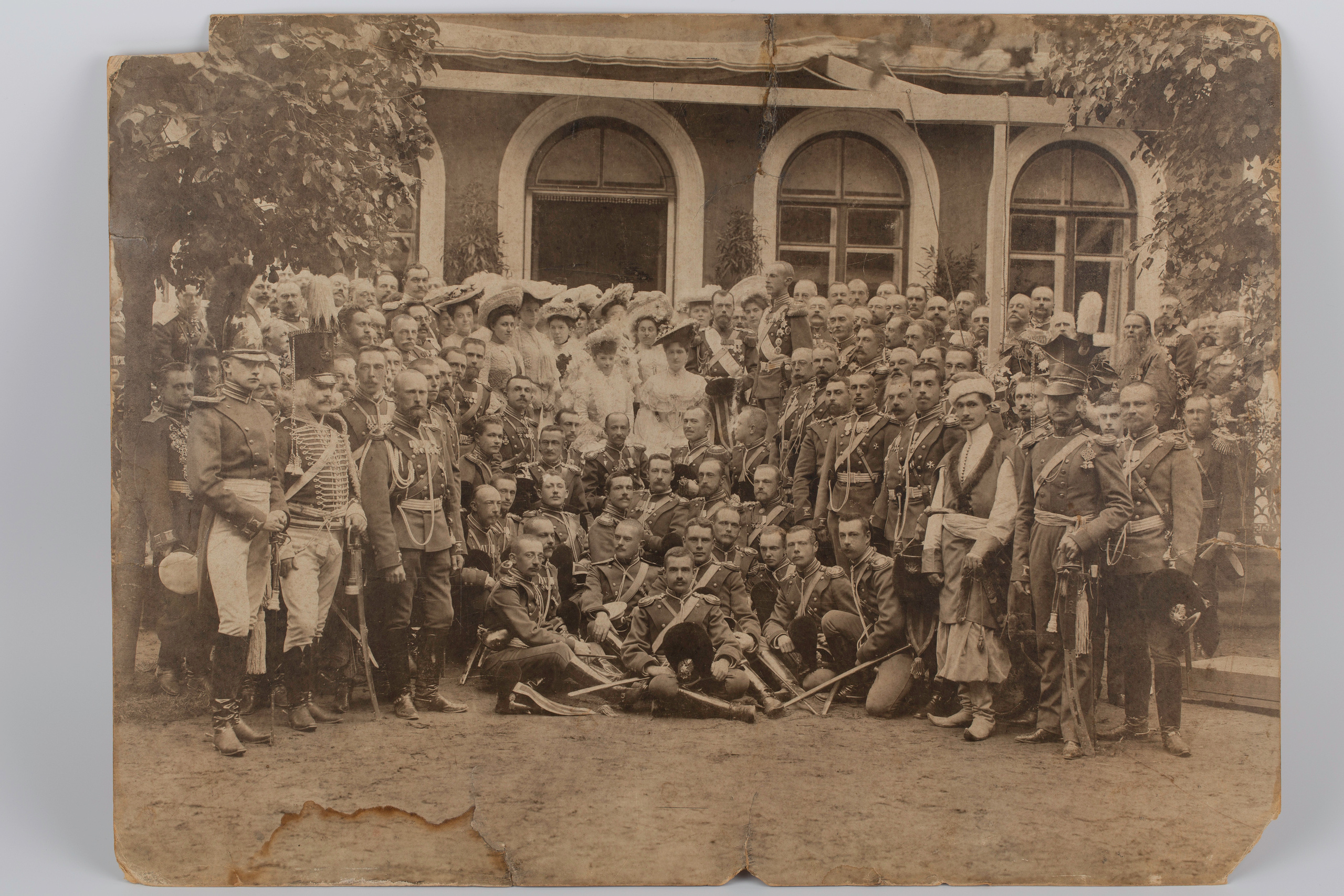 Предметная съёмка: полковые стопы. Бизнес-портрет | Хедшот-фотограф | Студия делового портрета в Москве