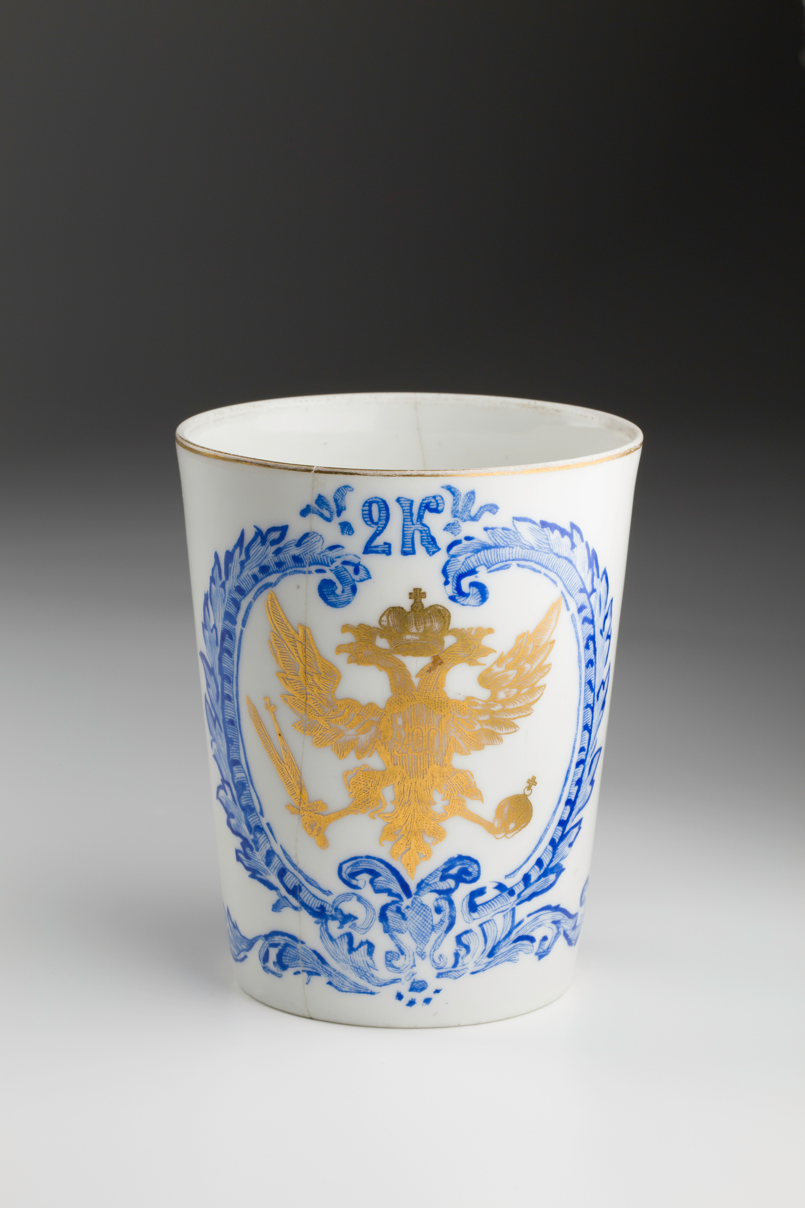 Предметная съёмка: полковые стопы. Бизнес-портрет | Хедшот-фотограф | Студия делового портрета в Москве