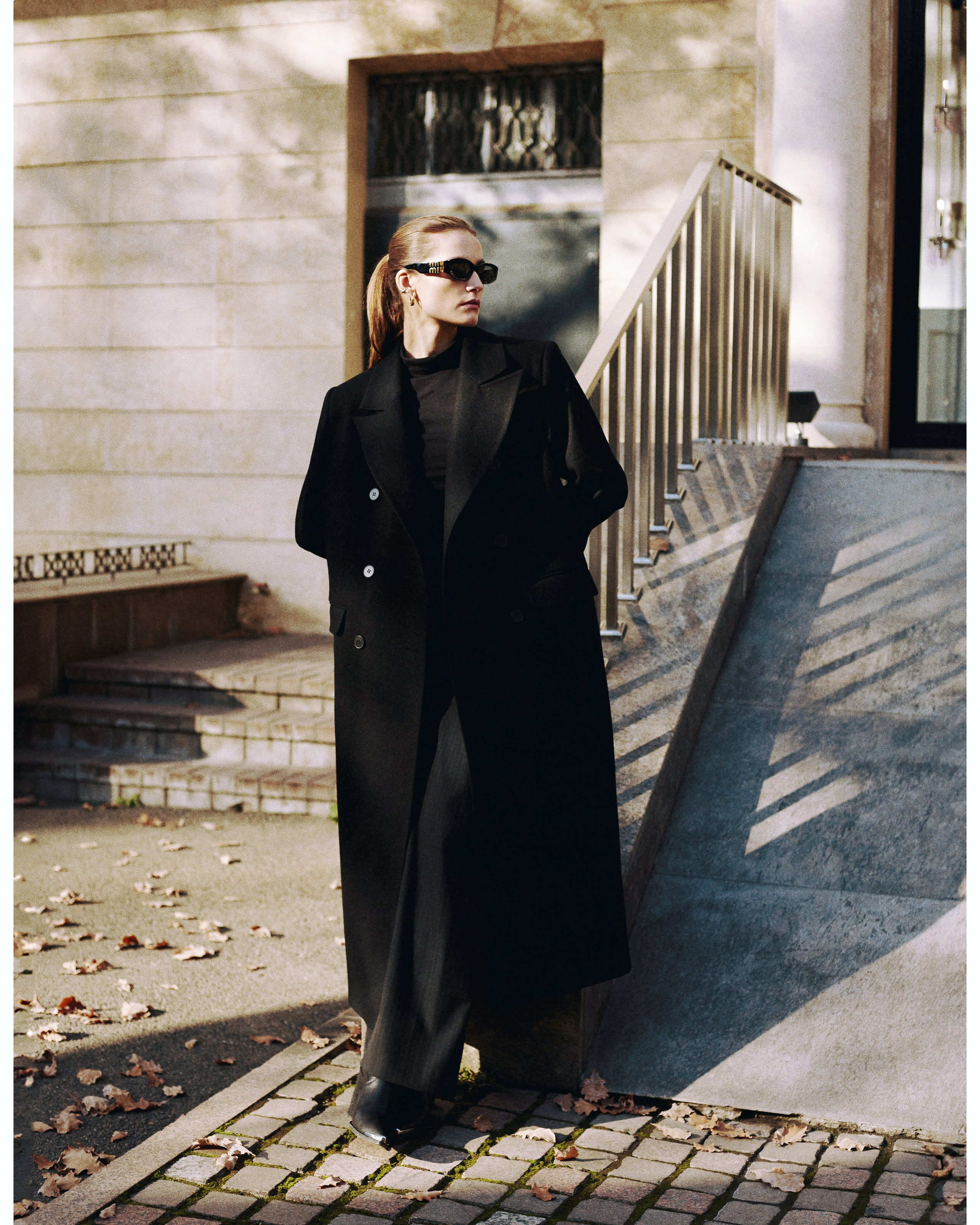 Melin clo. Fashion and advertising photographer