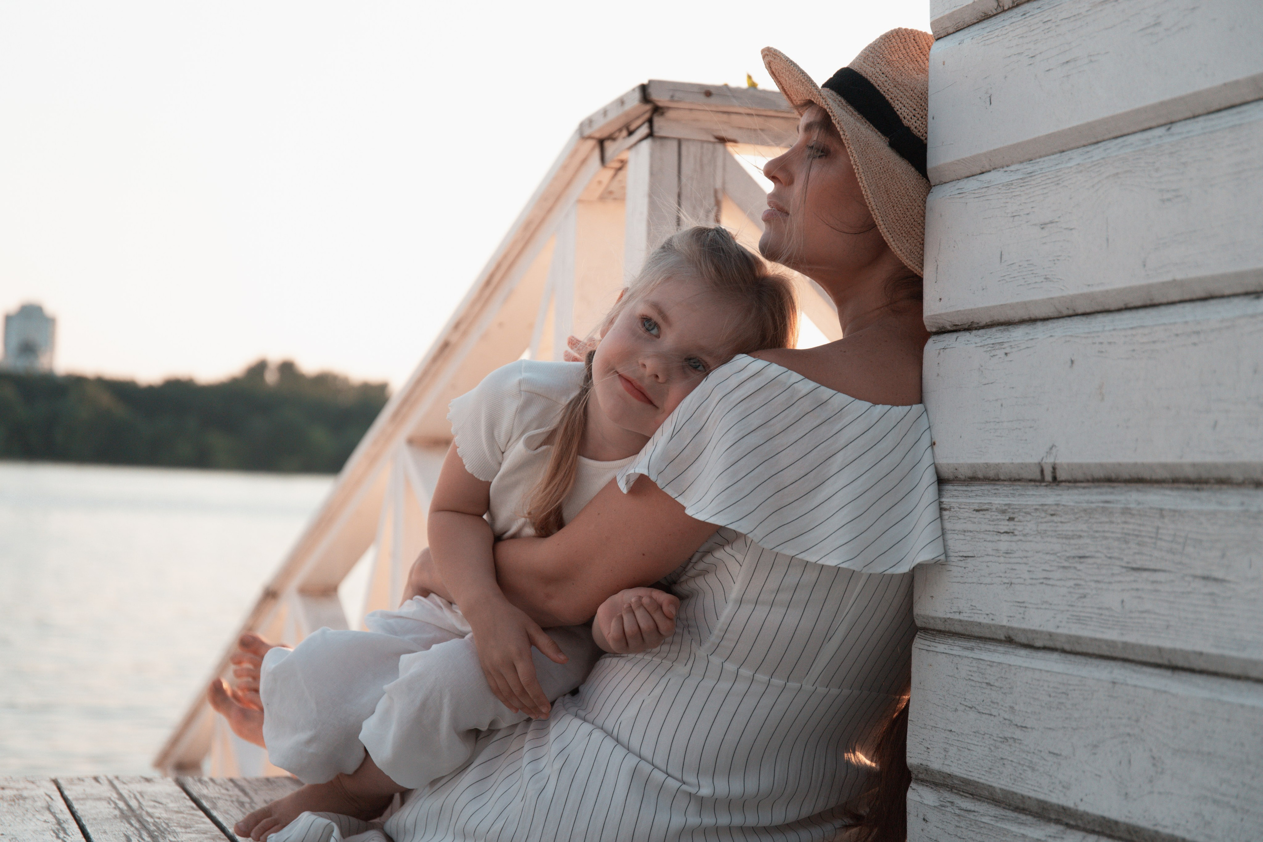 Оля и Соня. Главная