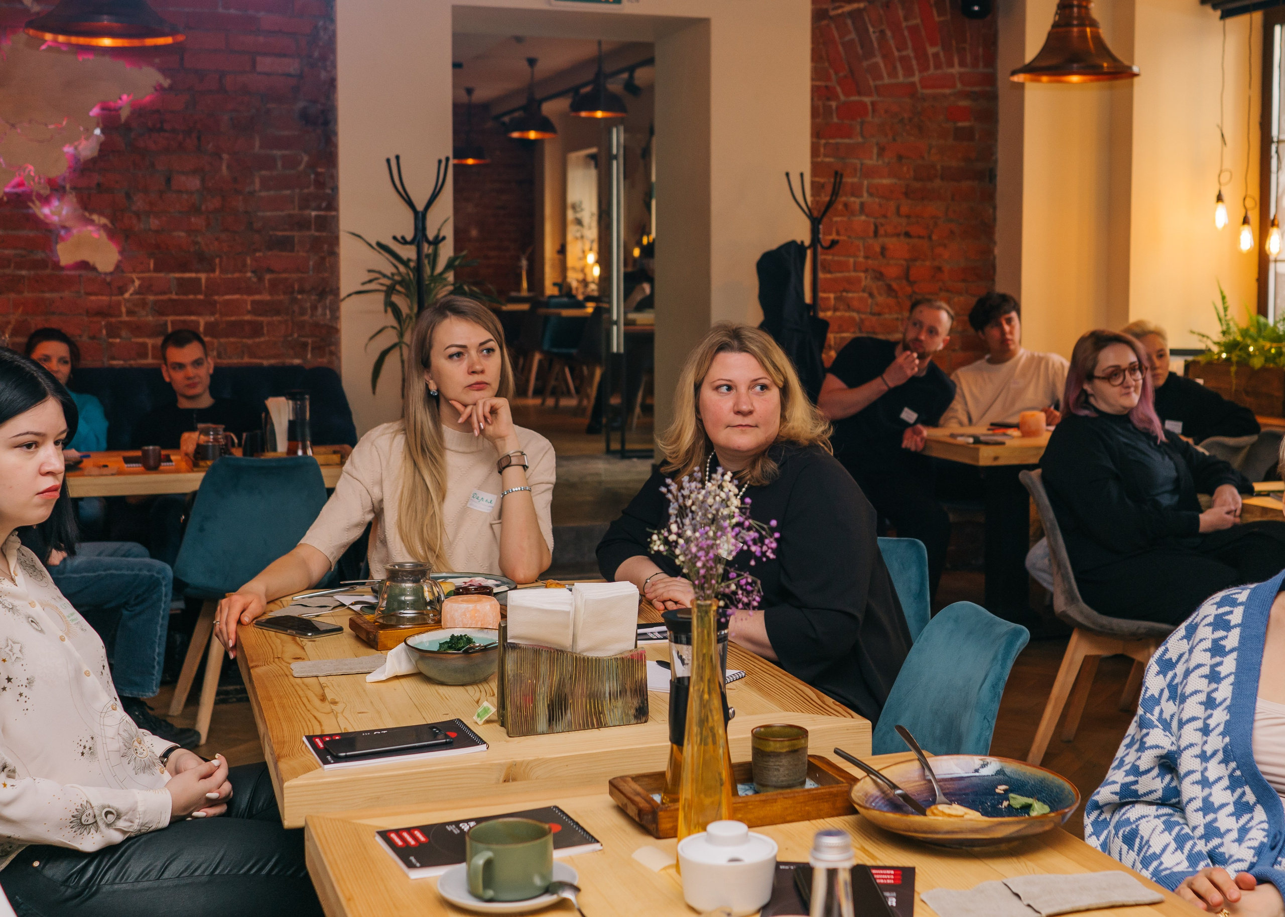 Нетворкинг «Свои в Москве». Женский фотограф в Москве Анастасия Сидорова