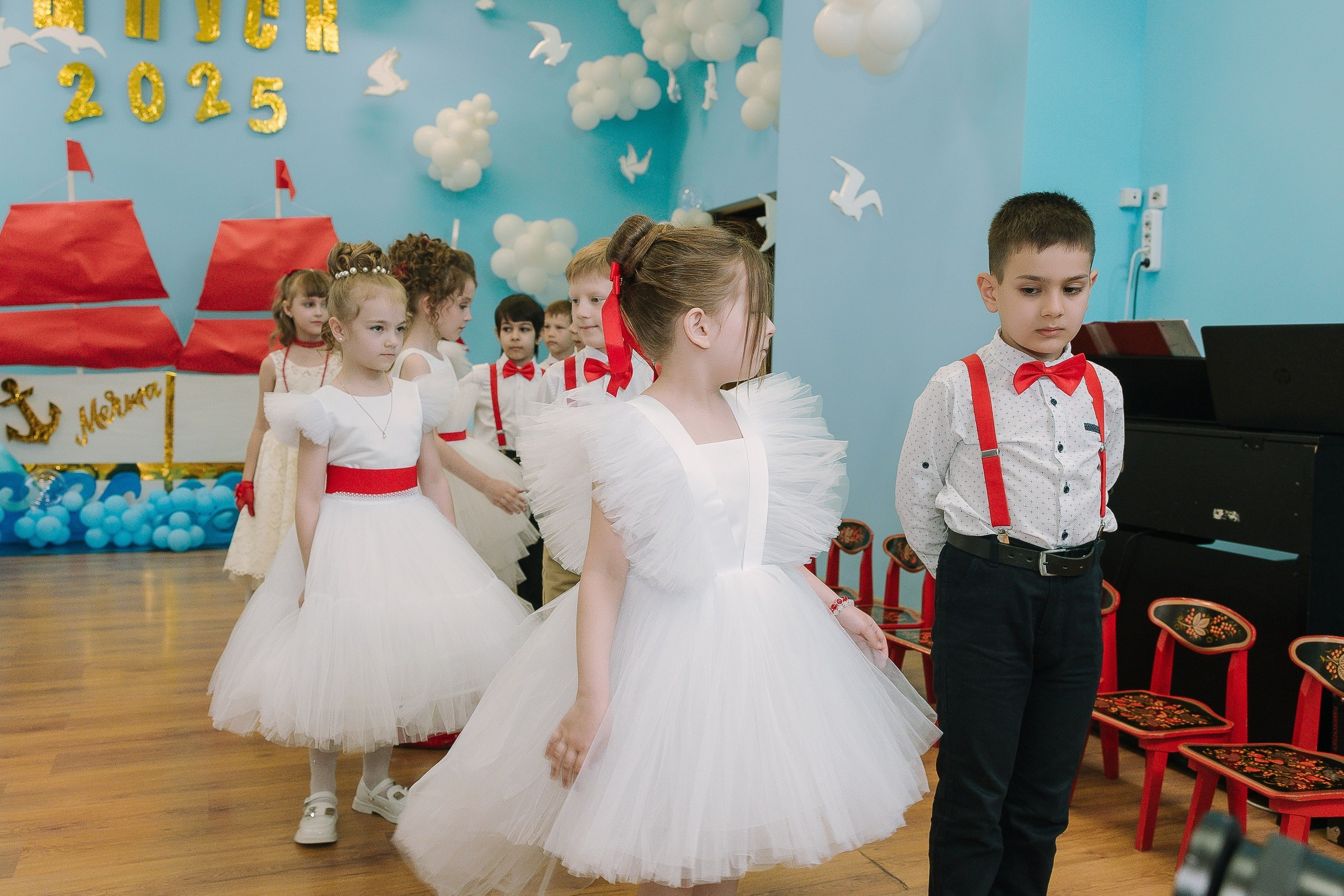 Выпускной 10 ДС. Выпускные альбомы Натальи Бутко: Новороссийск, Анапа, Геленджик