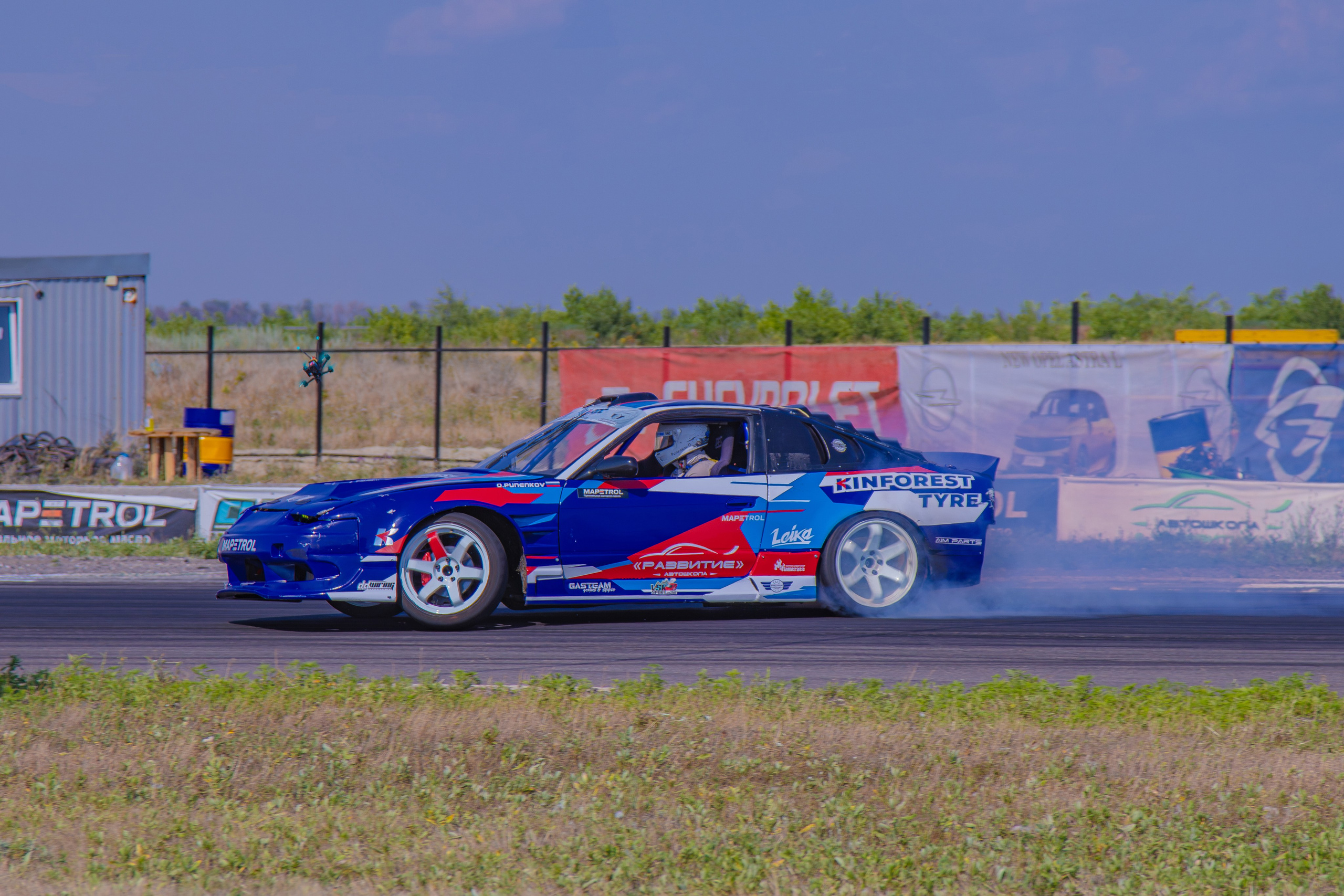 Фотосъёмка профессионального дрифта в Ростов-на-Дону. Портретный фотограф в Ростове-на-Дону Антон Казарин