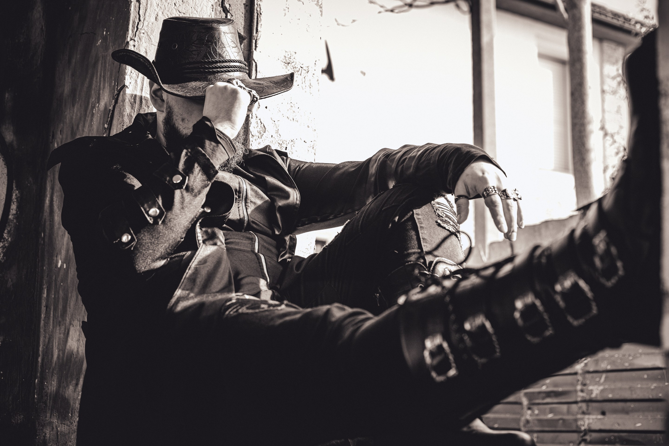 Заброшенная душа. Уличный фотограф Города N