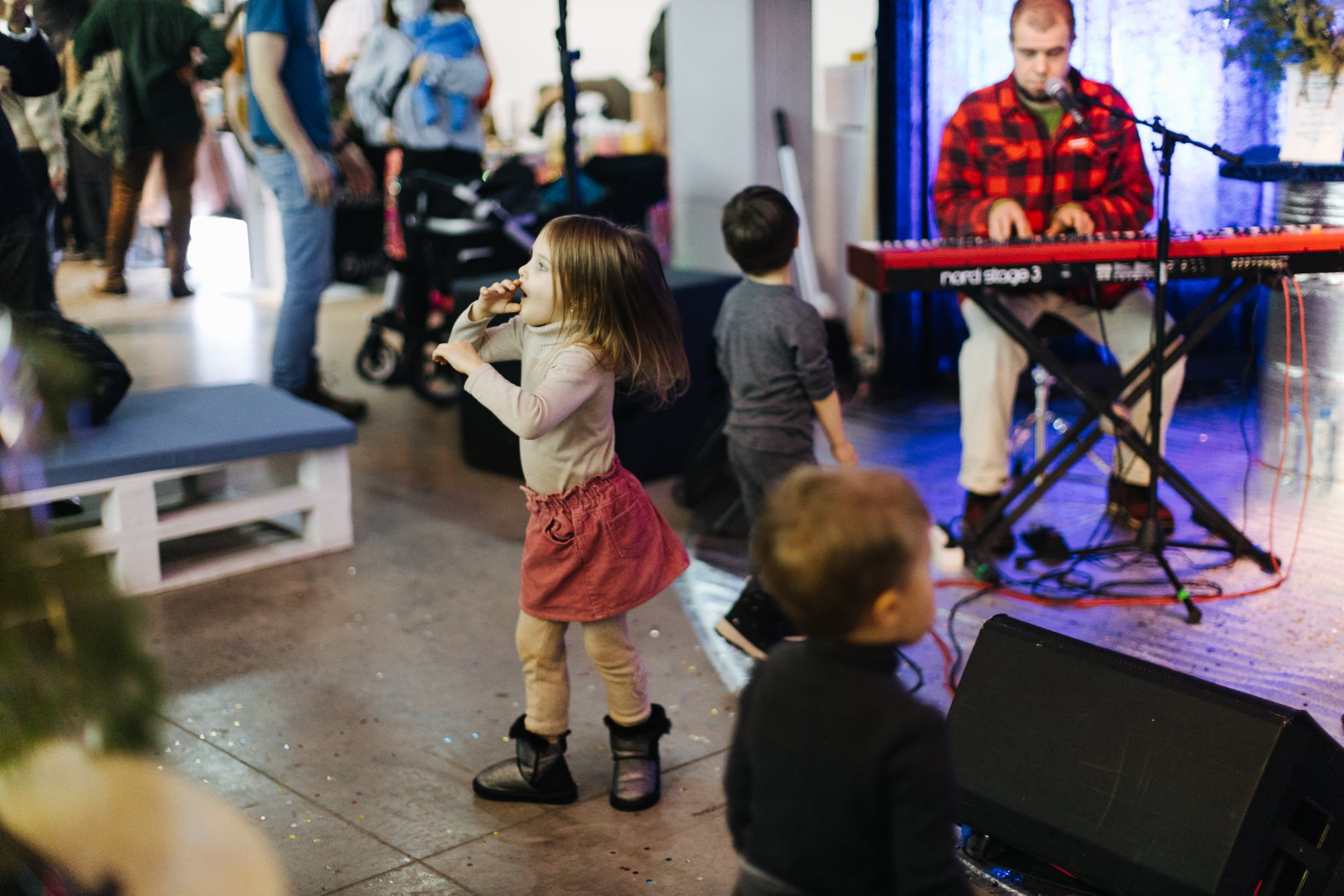 25–26 декабря 2021 на Трёхгорной мануфактуре. Фотоотчеты «Ламбада-маркета»