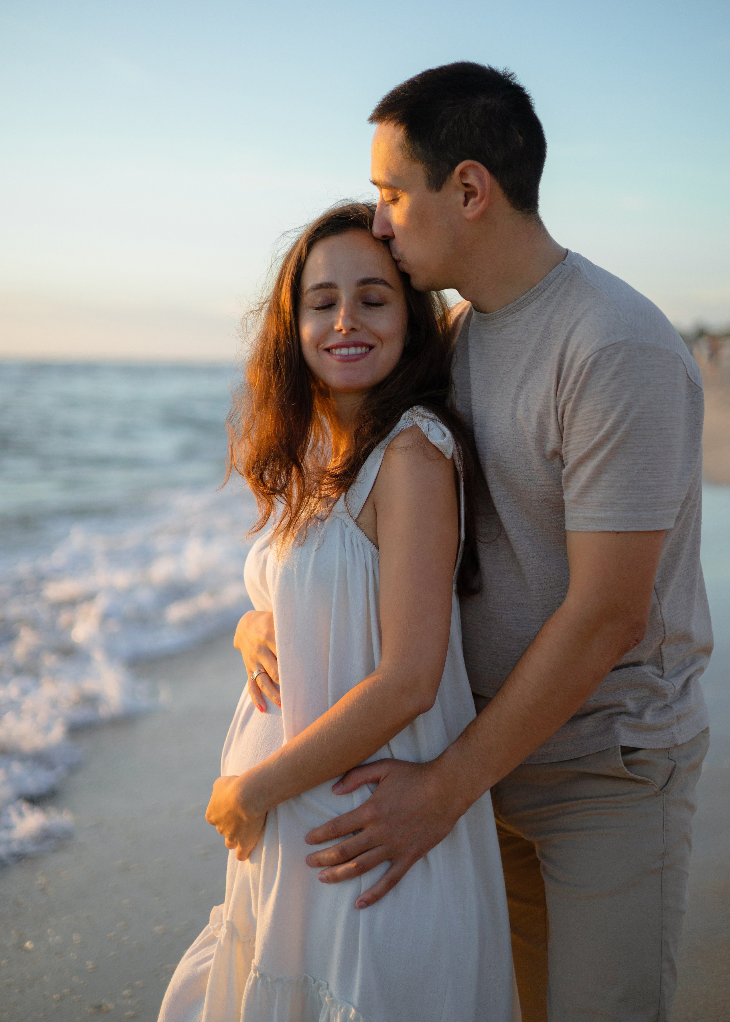 Фотосессия беременности на море. Свадебный фотограф в Калининграде Кристина Воскобойникова