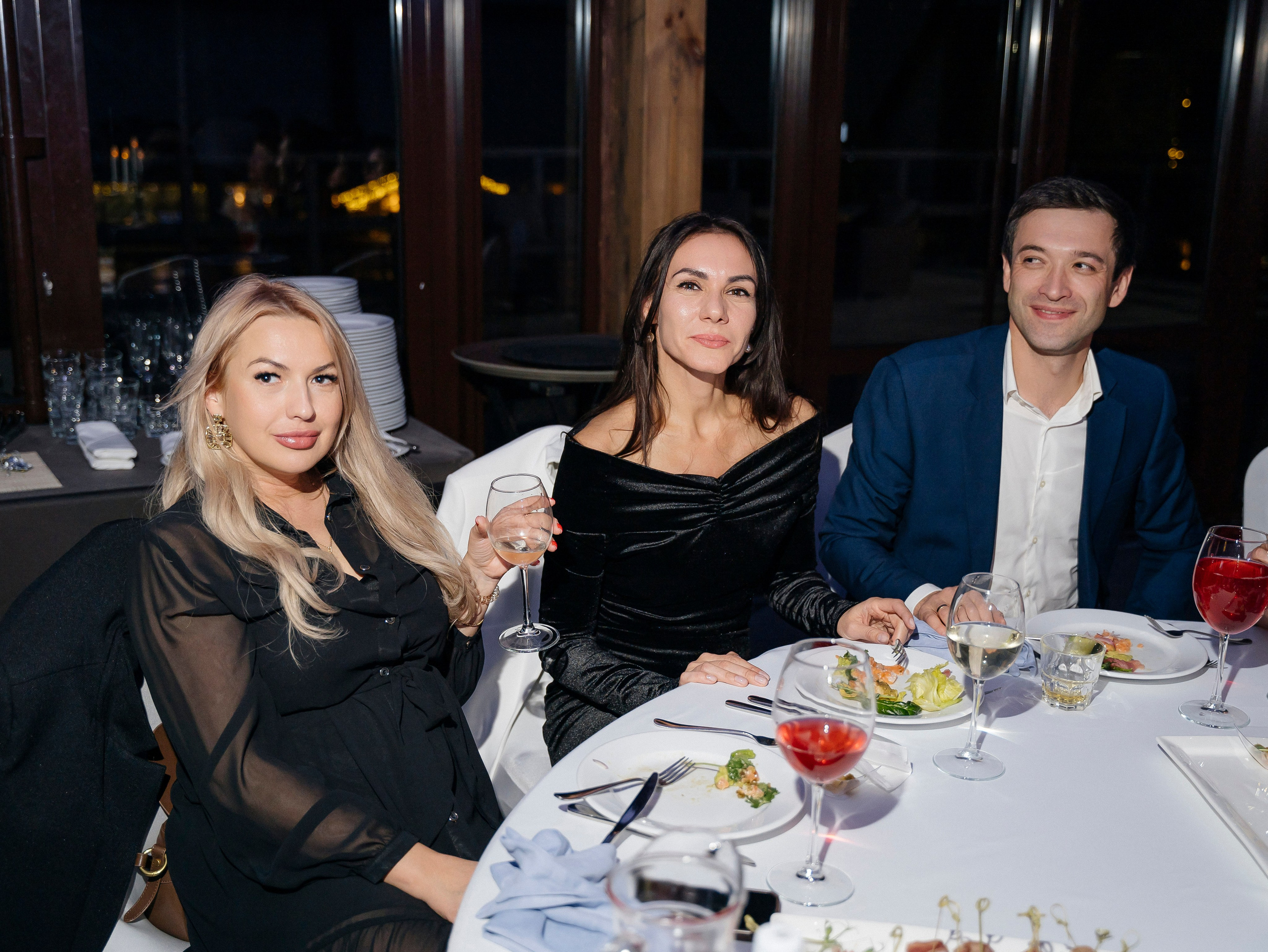 Р Фарм. Свадебный фотограф