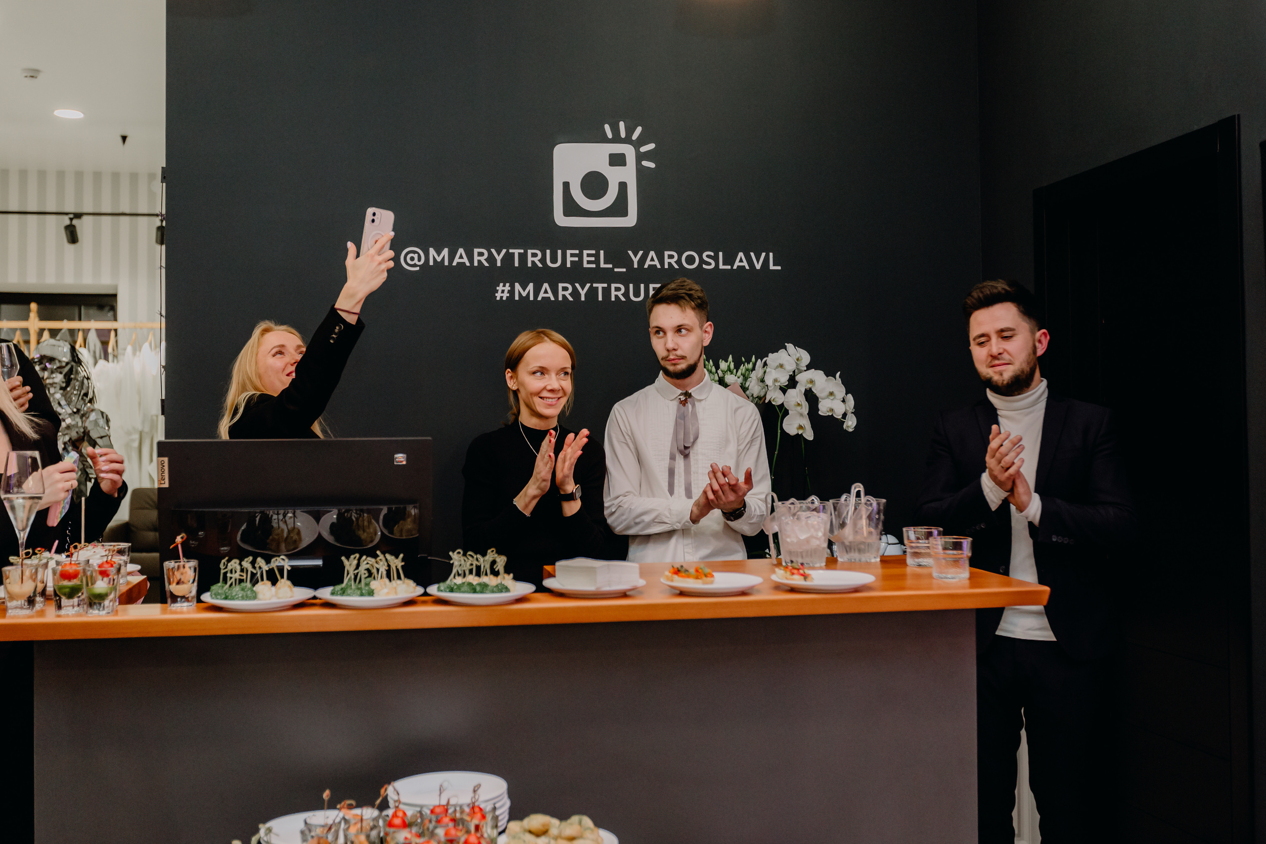 Светское мероприятие (Открытие Свадебного салона Мэри Трюфель). Свадебный и контент фотограф в Москве — Юлия Барно (Баранова)