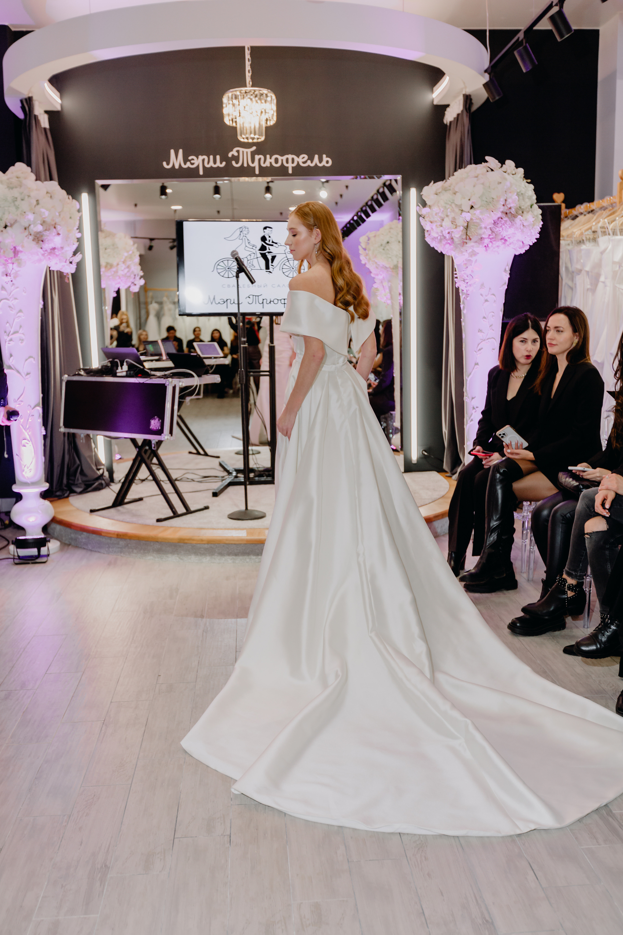 Светское мероприятие (Открытие Свадебного салона Мэри Трюфель). Свадебный и контент фотограф в Москве — Юлия Барно (Баранова)