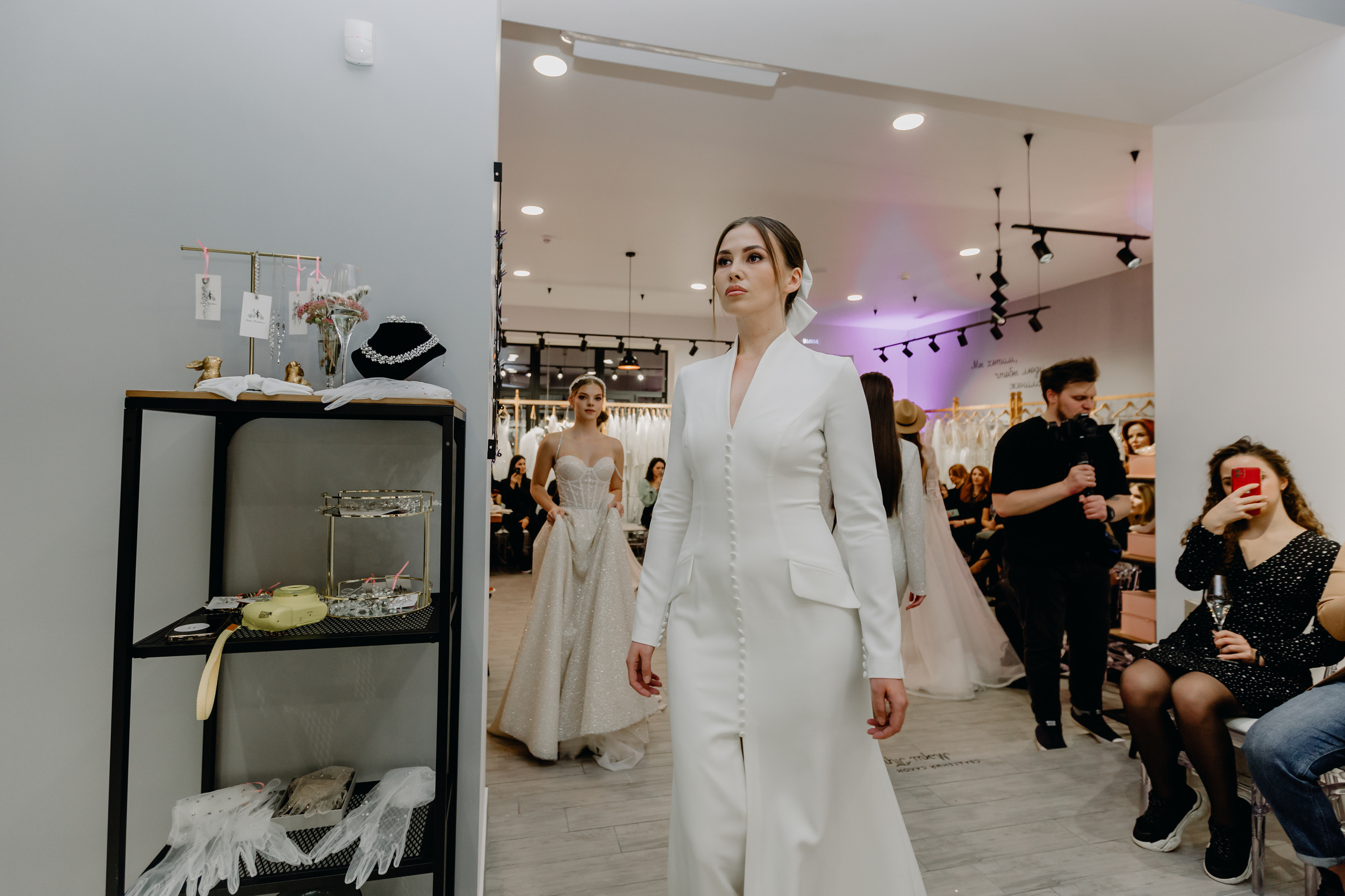 Светское мероприятие (Открытие Свадебного салона Мэри Трюфель). Свадебный и контент фотограф в Москве — Юлия Барно (Баранова)