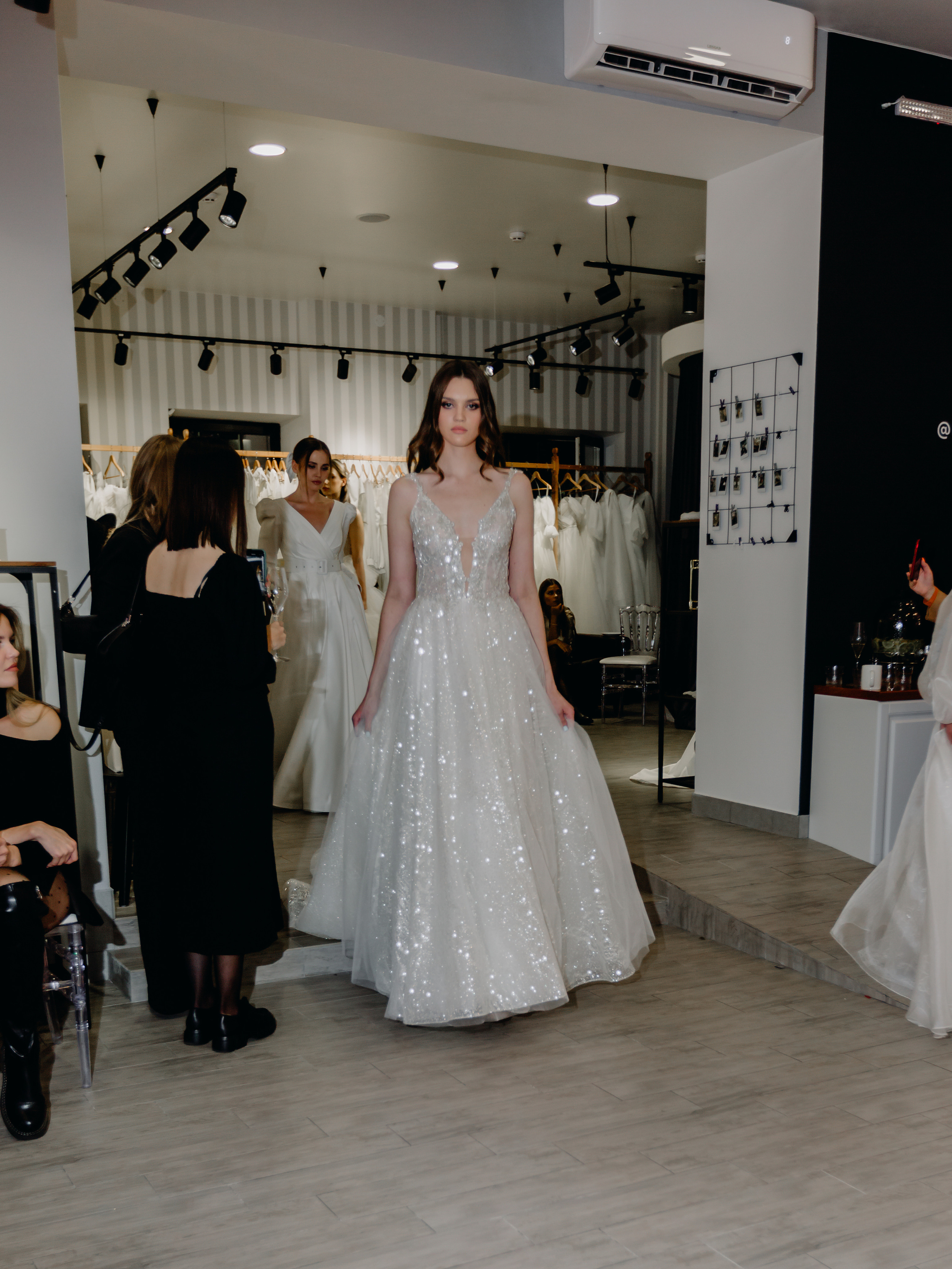 Светское мероприятие (Открытие Свадебного салона Мэри Трюфель). Свадебный и контент фотограф в Москве — Юлия Барно (Баранова)