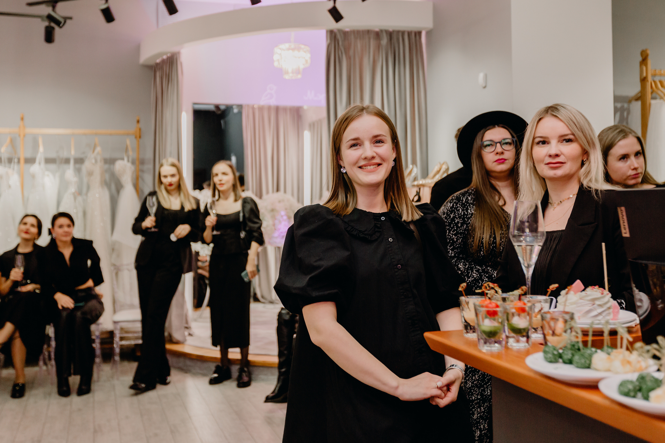 Светское мероприятие (Открытие Свадебного салона Мэри Трюфель). Свадебный и контент фотограф в Москве — Юлия Барно (Баранова)