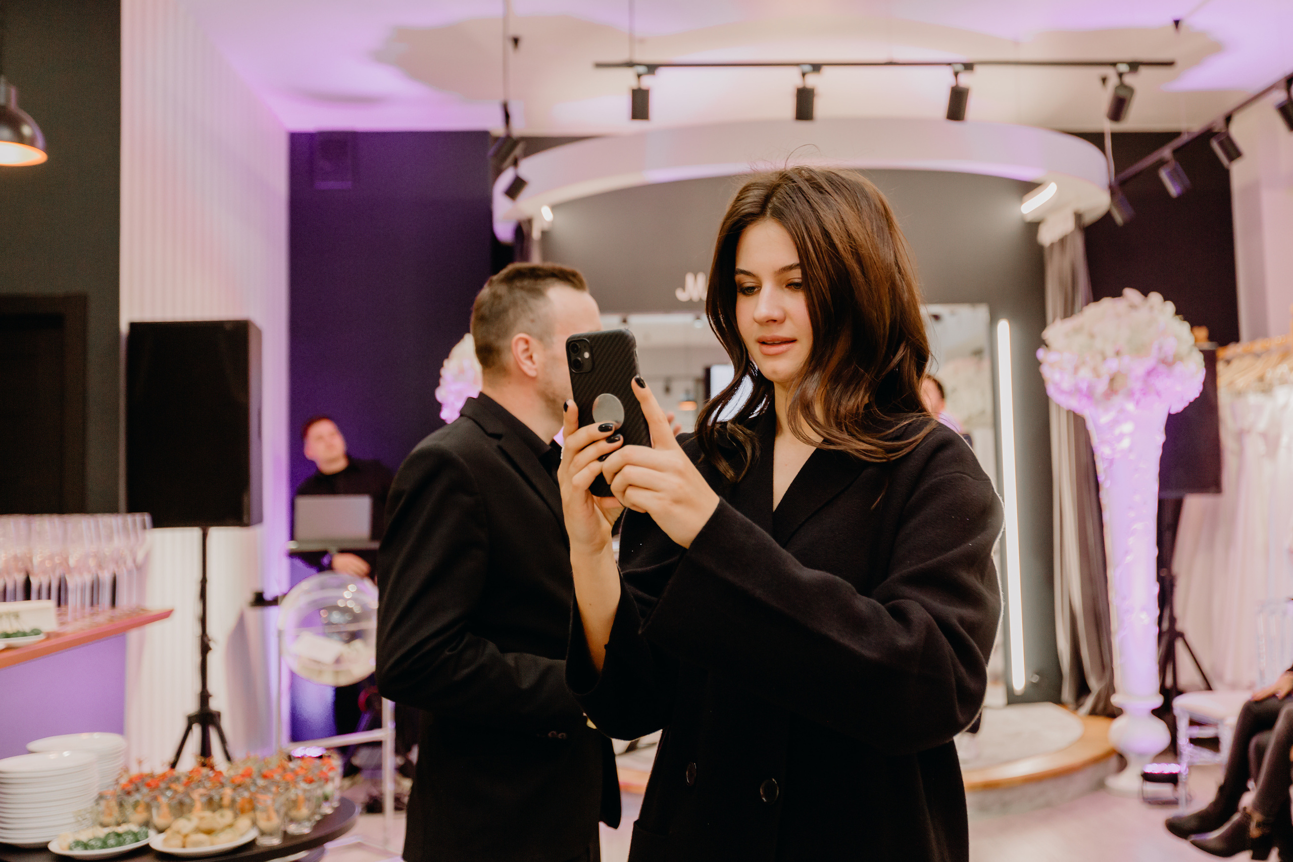 Светское мероприятие (Открытие Свадебного салона Мэри Трюфель). Свадебный и контент фотограф в Москве — Юлия Барно (Баранова)