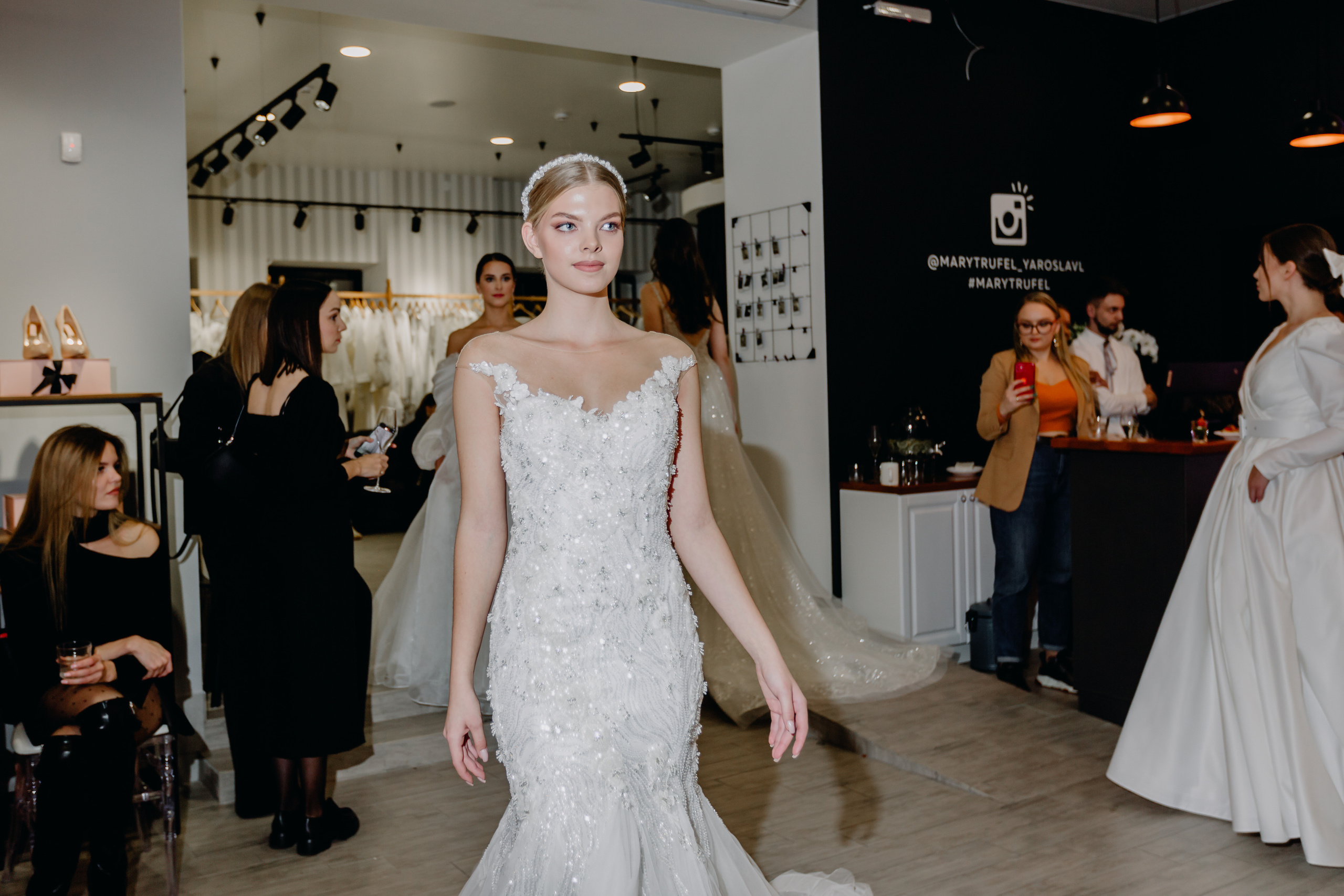 Светское мероприятие (Открытие Свадебного салона Мэри Трюфель). Свадебный и контент фотограф в Москве — Юлия Барно (Баранова)