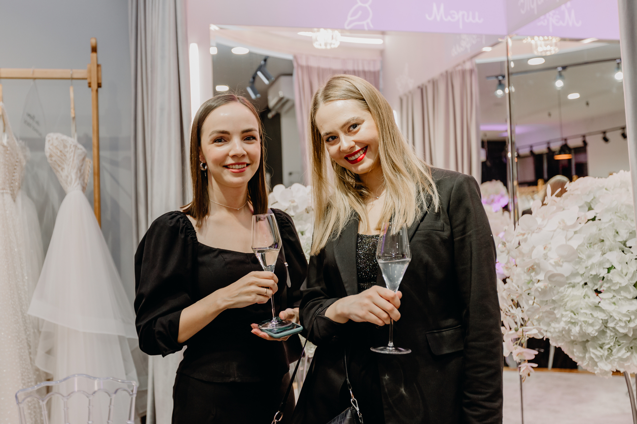 Светское мероприятие (Открытие Свадебного салона Мэри Трюфель). Свадебный и контент фотограф в Москве — Юлия Барно (Баранова)