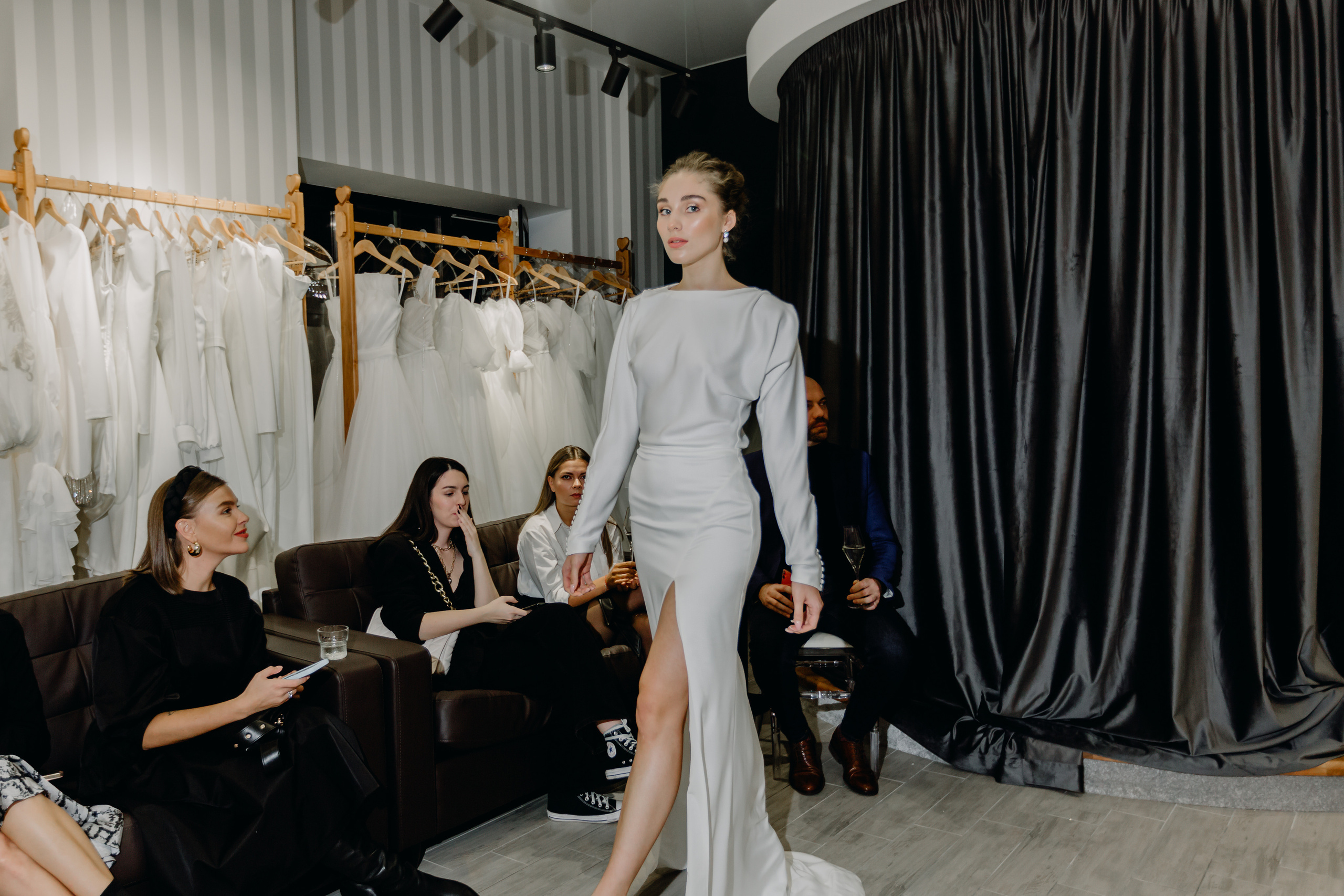 Светское мероприятие (Открытие Свадебного салона Мэри Трюфель). Свадебный и контент фотограф в Москве — Юлия Барно (Баранова)