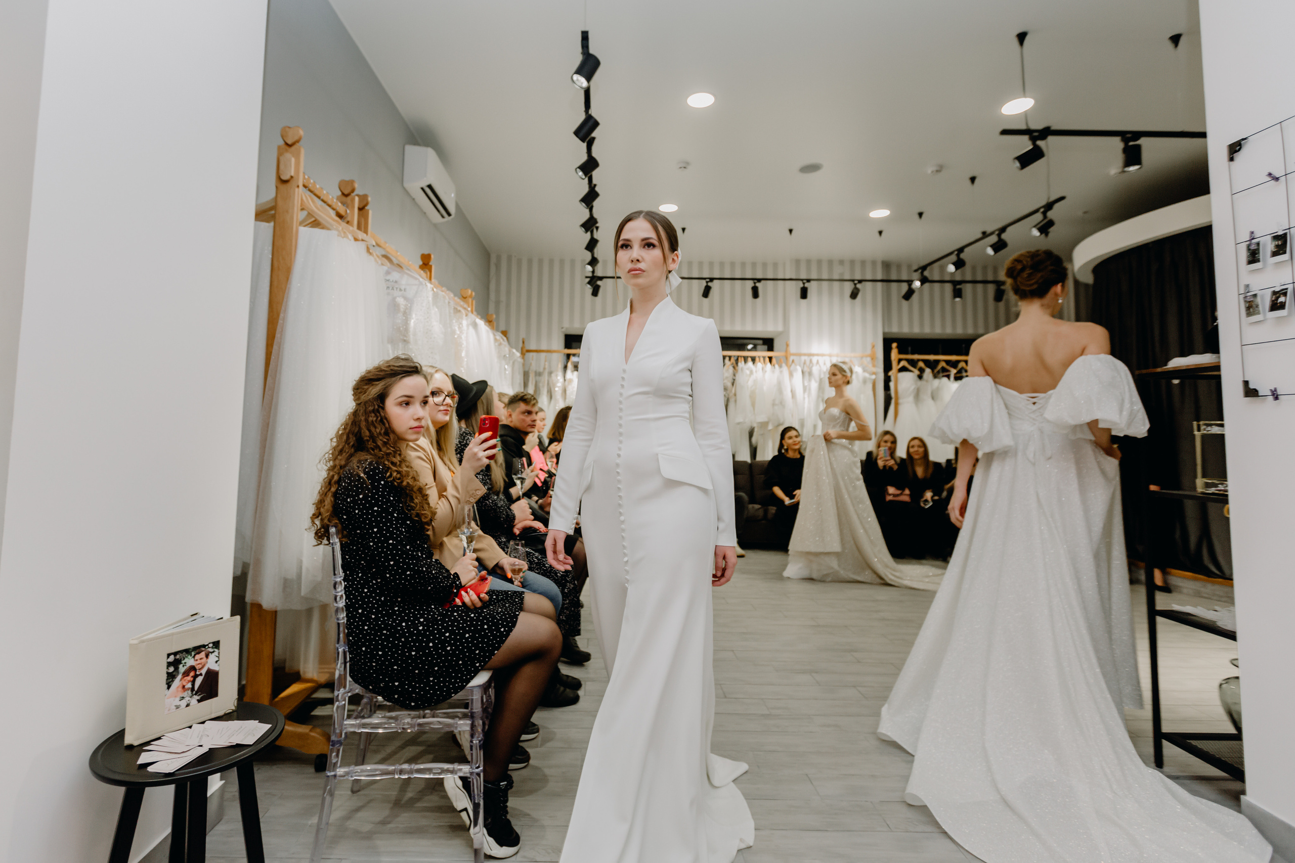 Светское мероприятие (Открытие Свадебного салона Мэри Трюфель). Свадебный и контент фотограф в Москве — Юлия Барно (Баранова)