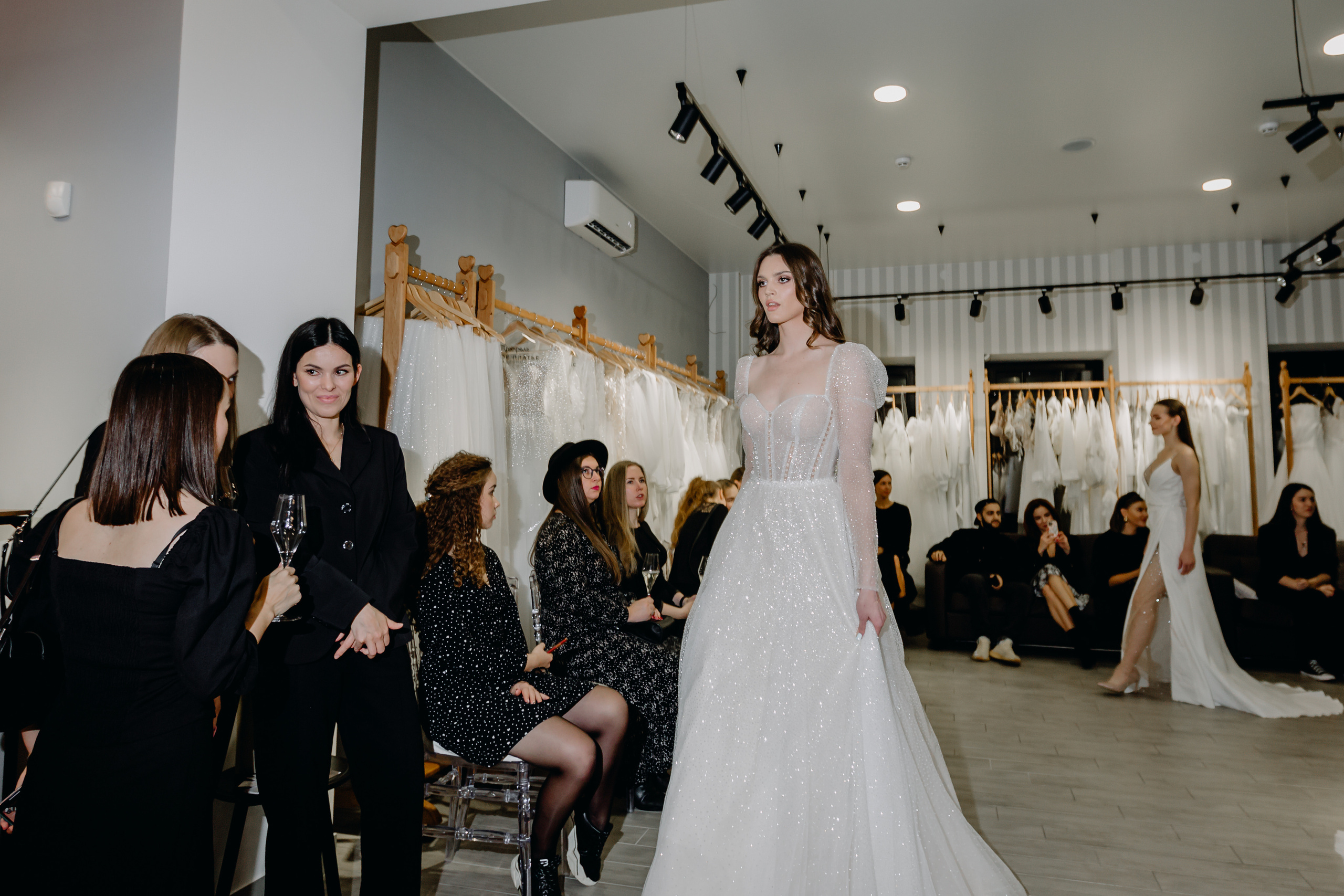 Светское мероприятие (Открытие Свадебного салона Мэри Трюфель). Свадебный и контент фотограф в Москве — Юлия Барно (Баранова)