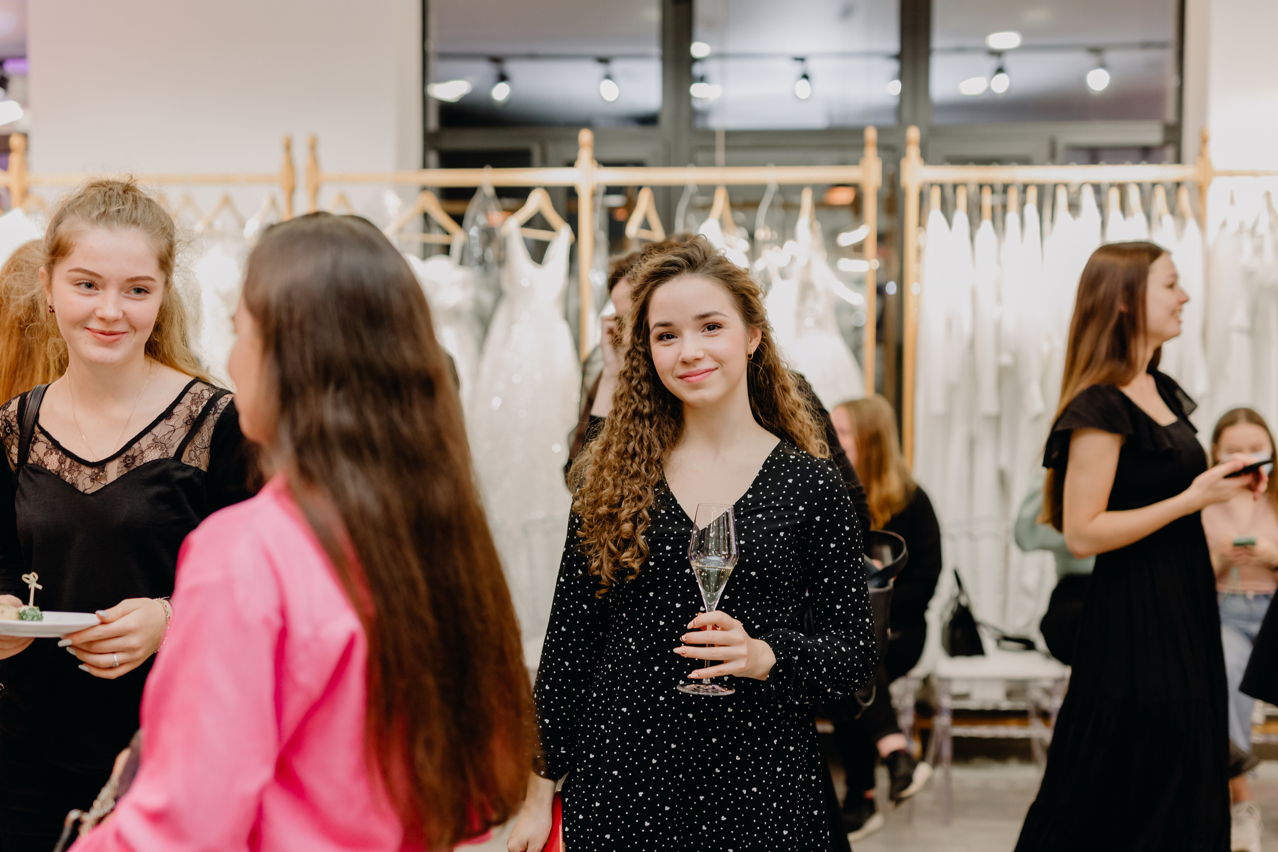 Светское мероприятие (Открытие Свадебного салона Мэри Трюфель). Свадебный и контент фотограф в Москве — Юлия Барно (Баранова)