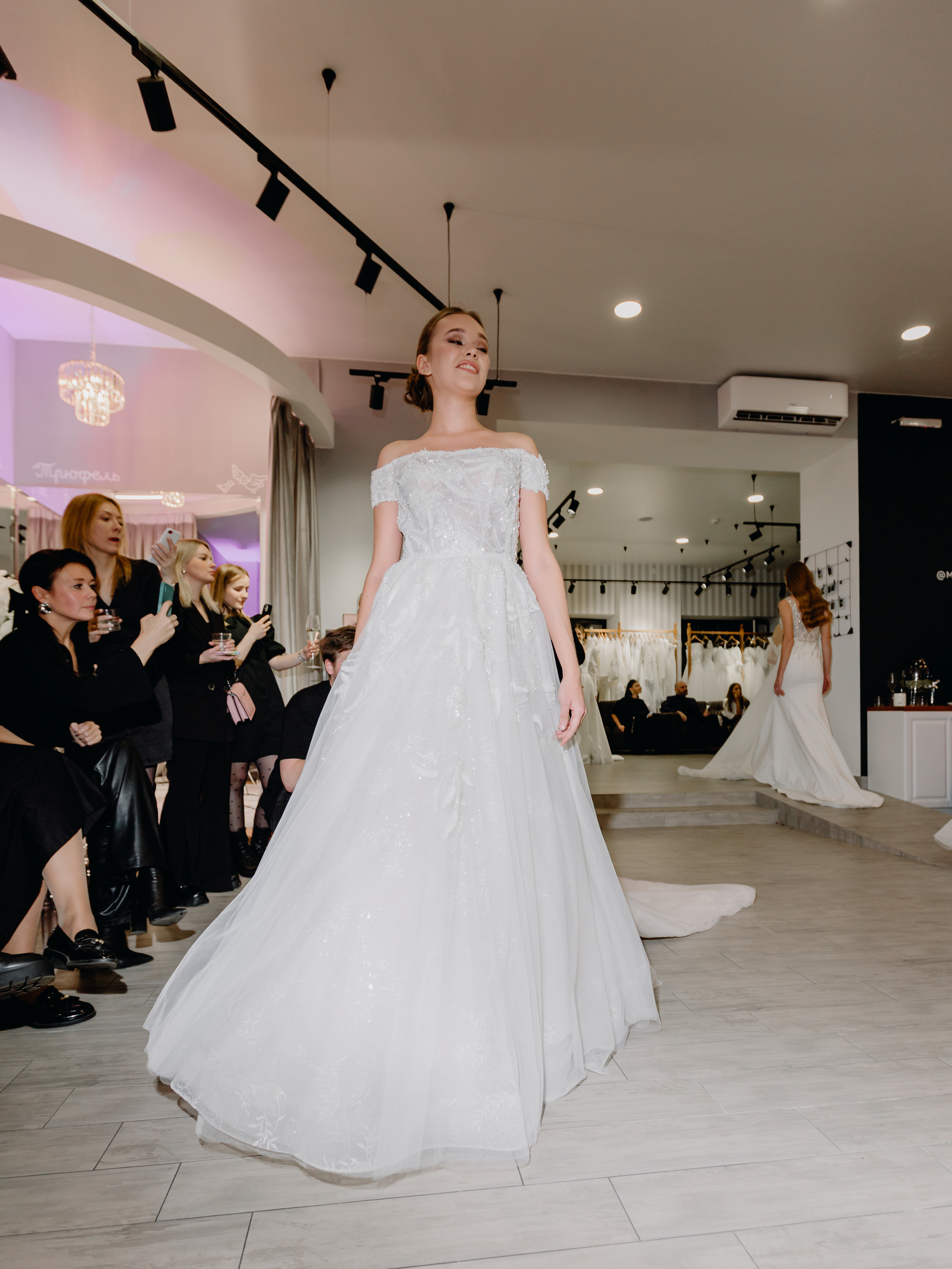 Светское мероприятие (Открытие Свадебного салона Мэри Трюфель). Свадебный и контент фотограф в Москве — Юлия Барно (Баранова)