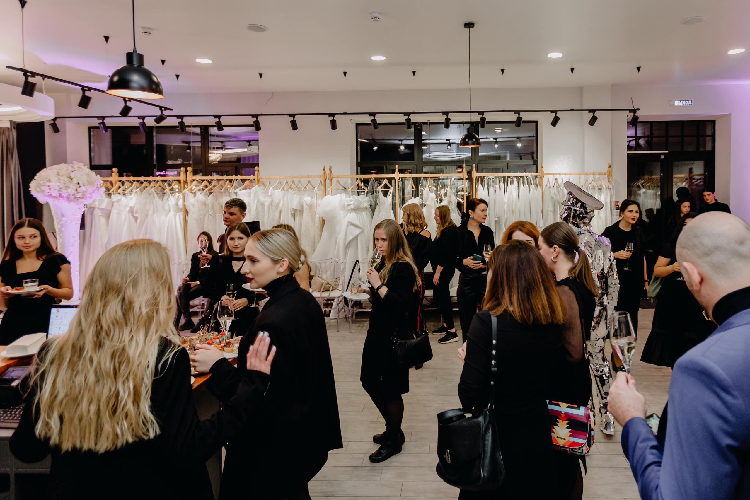 Светское мероприятие (Открытие Свадебного салона Мэри Трюфель). Свадебный и контент фотограф в Москве — Юлия Барно (Баранова)