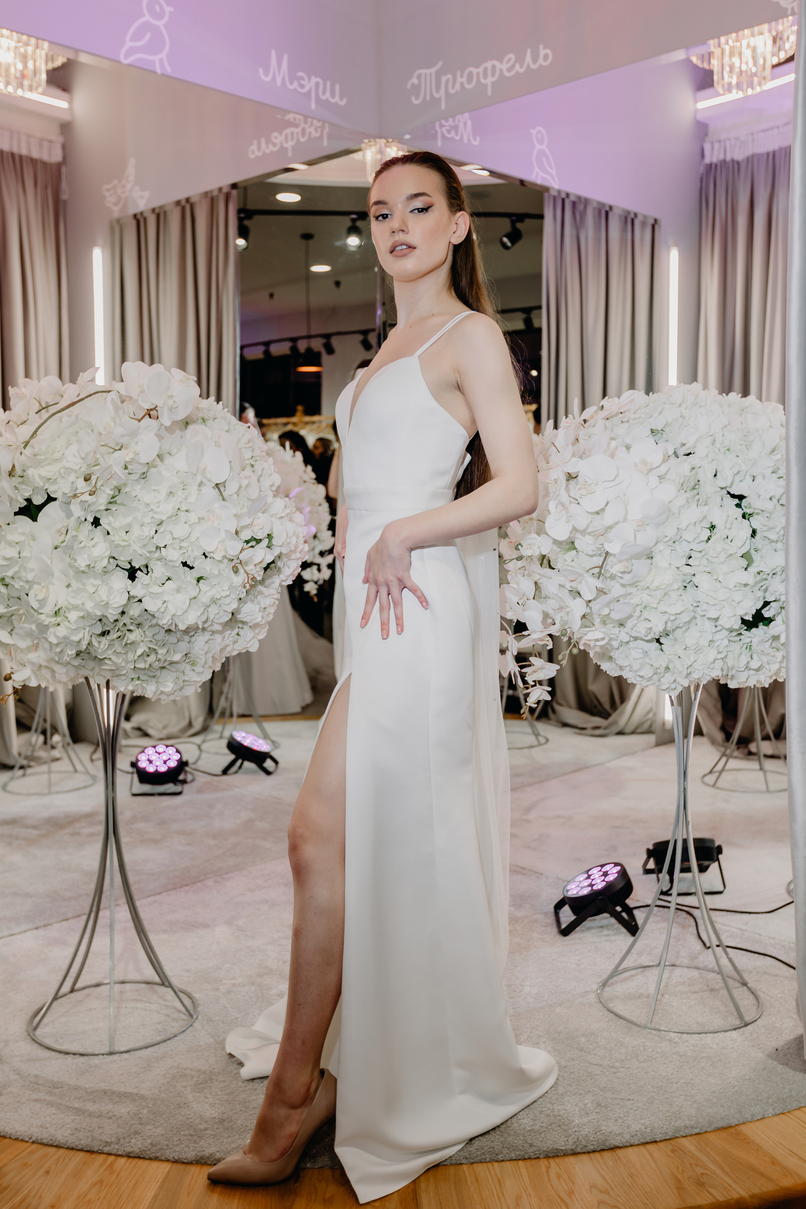 Светское мероприятие (Открытие Свадебного салона Мэри Трюфель). Свадебный и контент фотограф в Москве — Юлия Барно (Баранова)