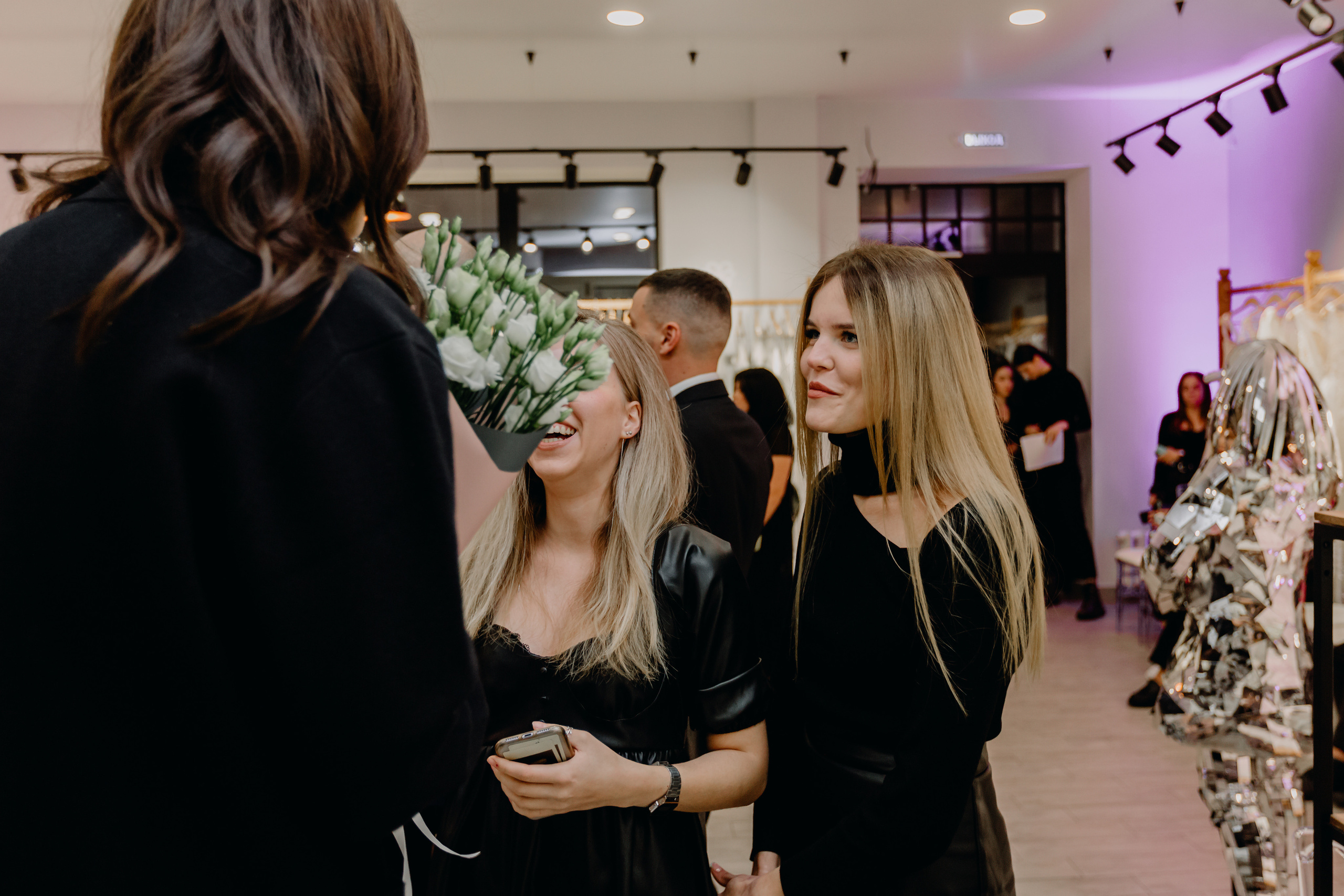 Светское мероприятие (Открытие Свадебного салона Мэри Трюфель). Свадебный и контент фотограф в Москве — Юлия Барно (Баранова)