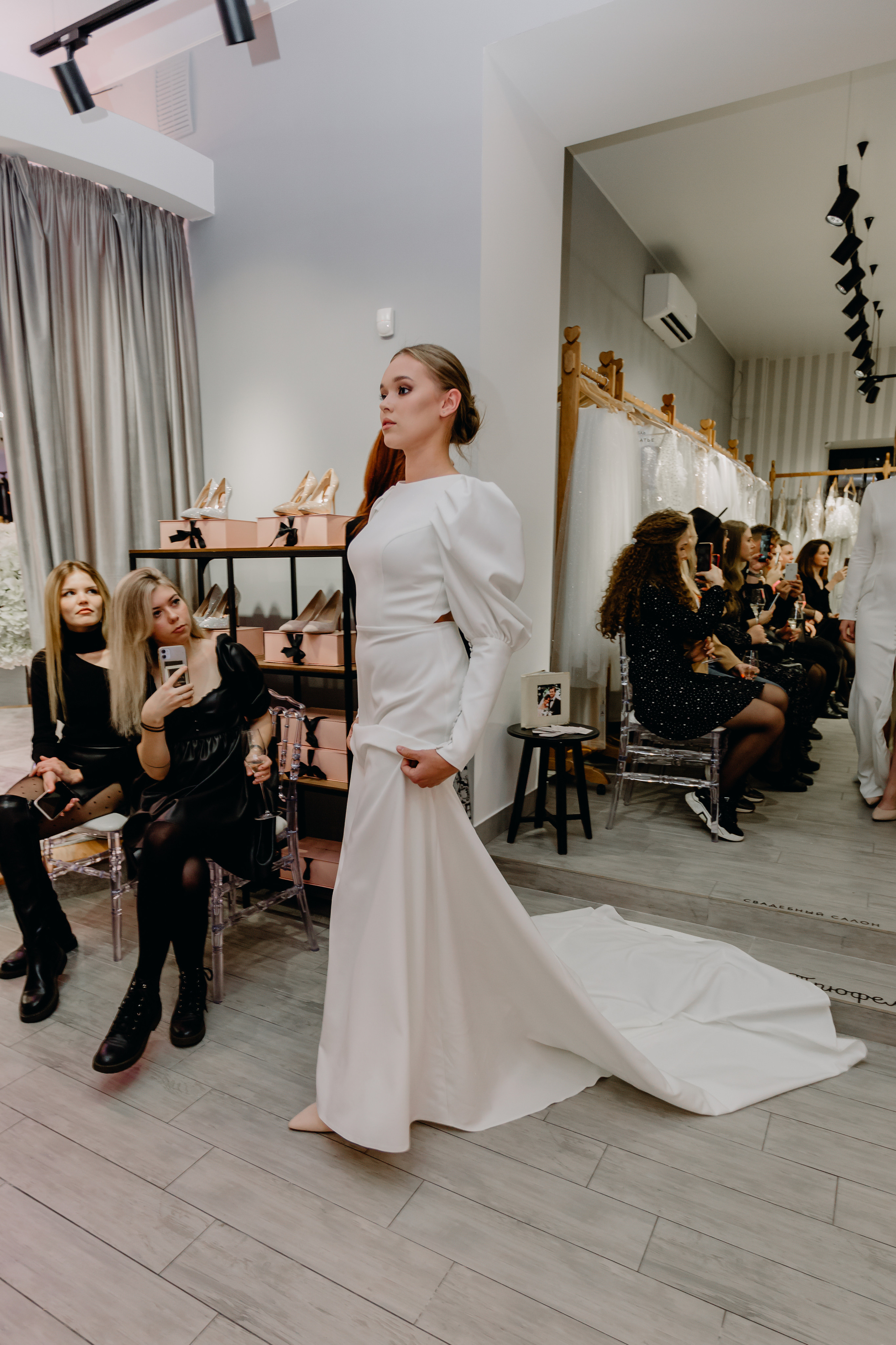 Светское мероприятие (Открытие Свадебного салона Мэри Трюфель). Свадебный и контент фотограф в Москве — Юлия Барно (Баранова)