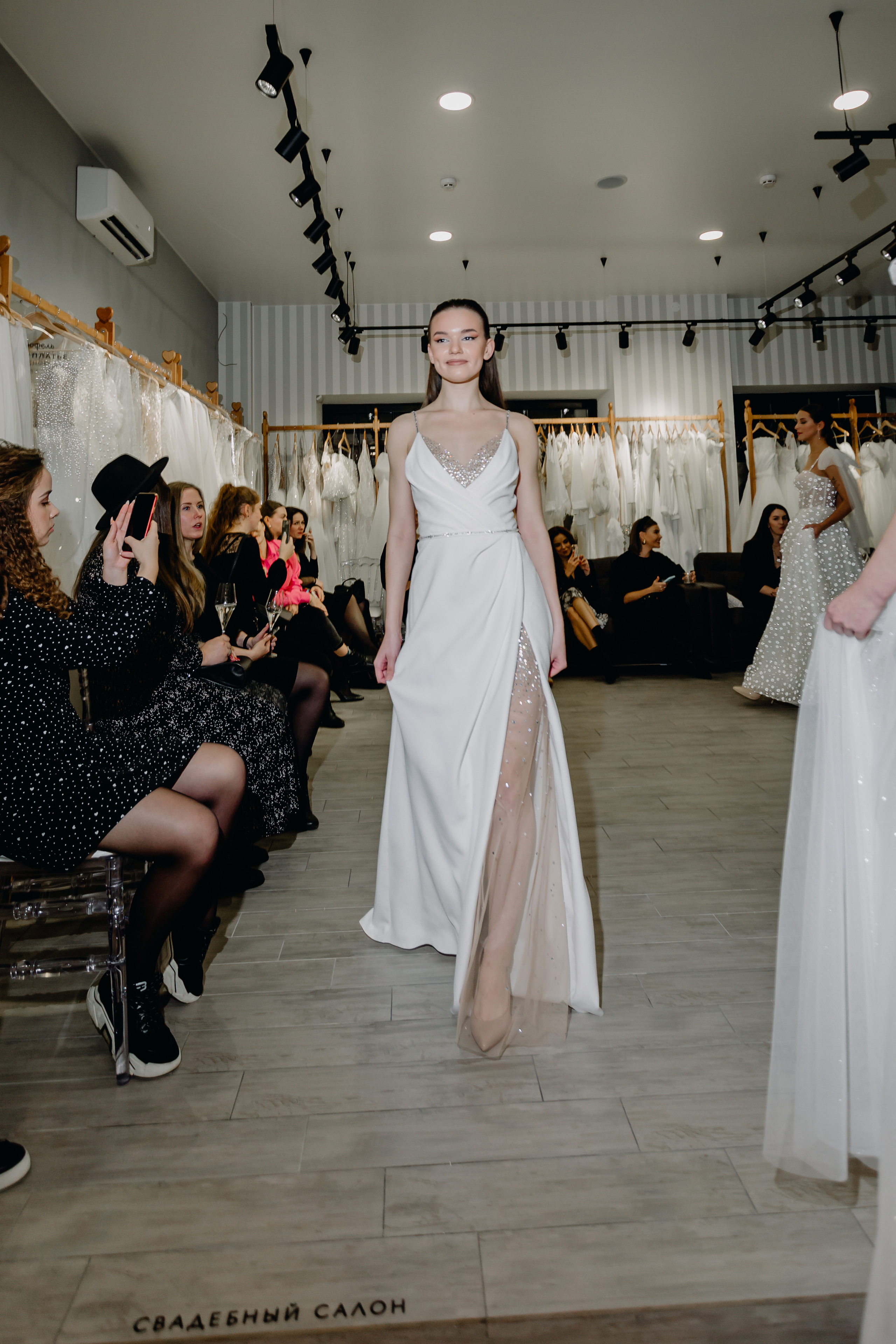 Светское мероприятие (Открытие Свадебного салона Мэри Трюфель). Свадебный и контент фотограф в Москве — Юлия Барно (Баранова)
