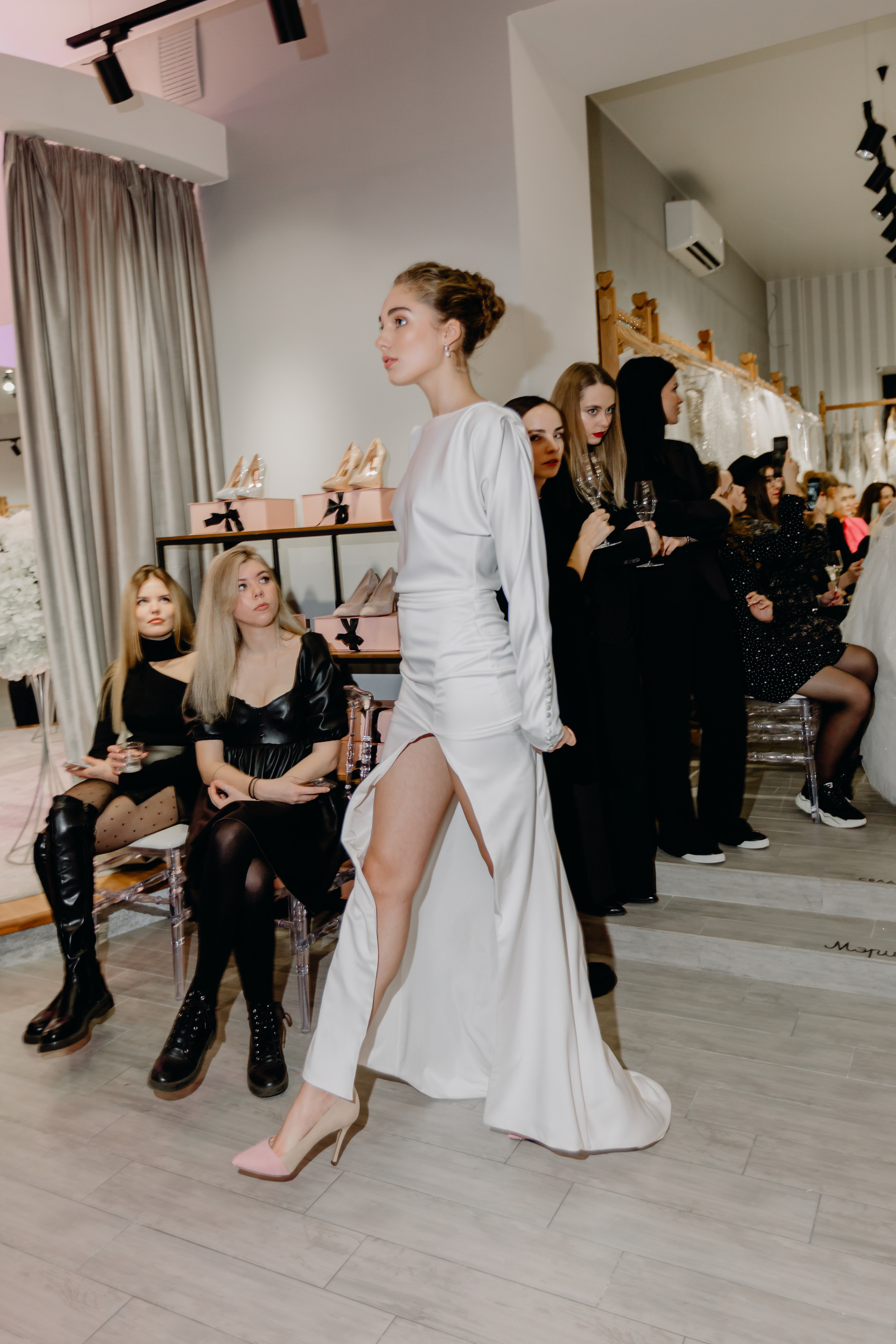 Светское мероприятие (Открытие Свадебного салона Мэри Трюфель). Свадебный и контент фотограф в Москве — Юлия Барно (Баранова)