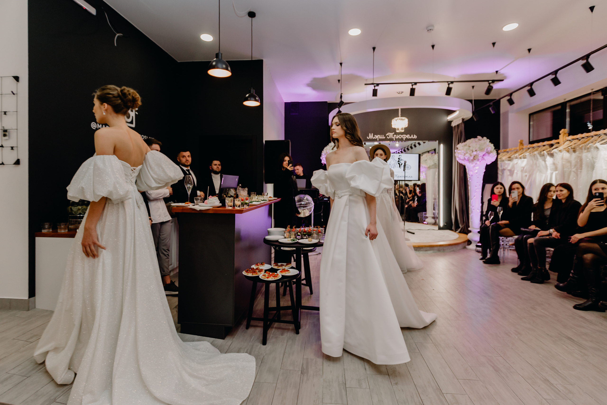 Светское мероприятие (Открытие Свадебного салона Мэри Трюфель). Свадебный и контент фотограф в Москве — Юлия Барно (Баранова)