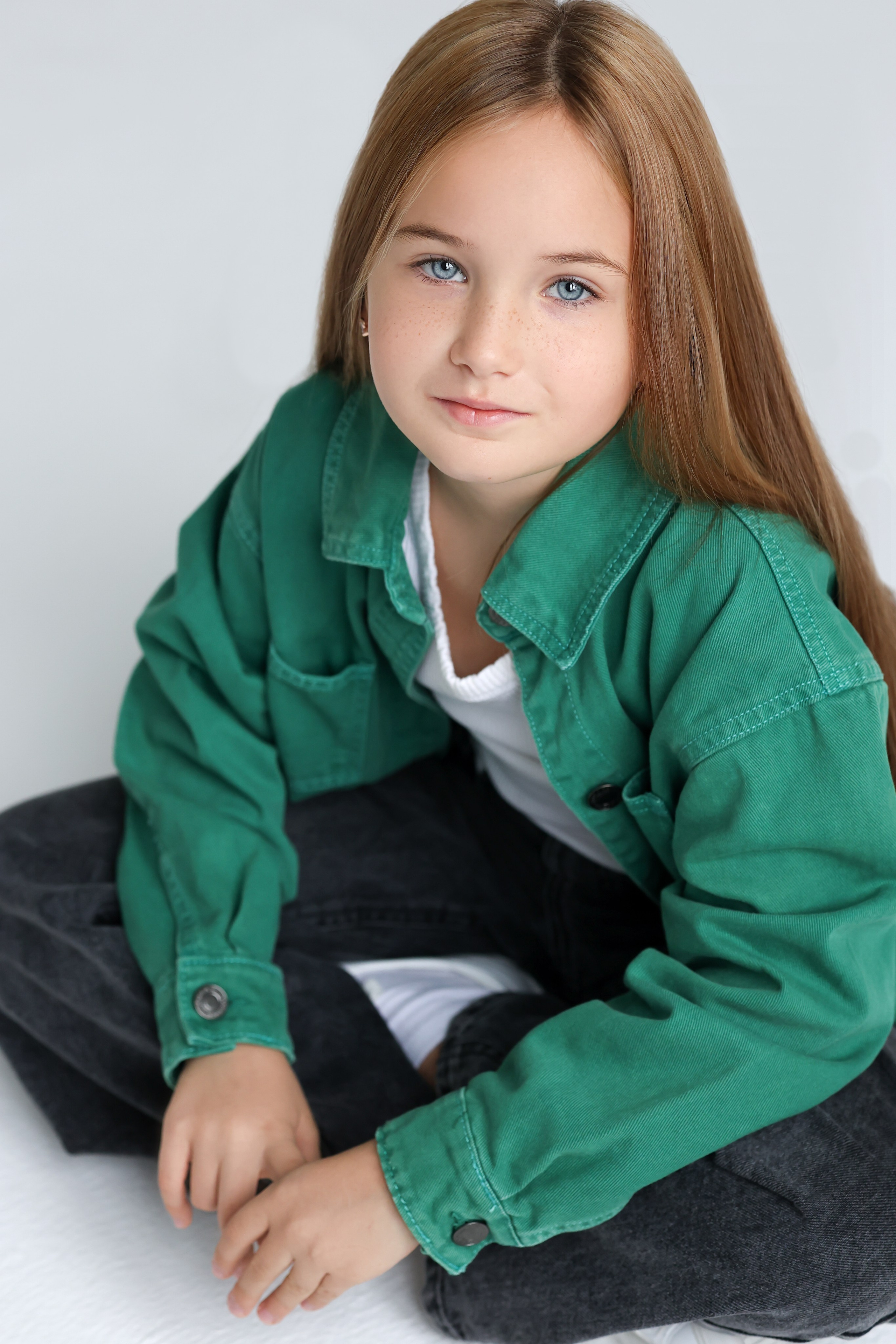 Модельное портфолио. Фотограф Мила Хлусова, Москва. Живые портреты, модельное портфолио и фотопрогулки