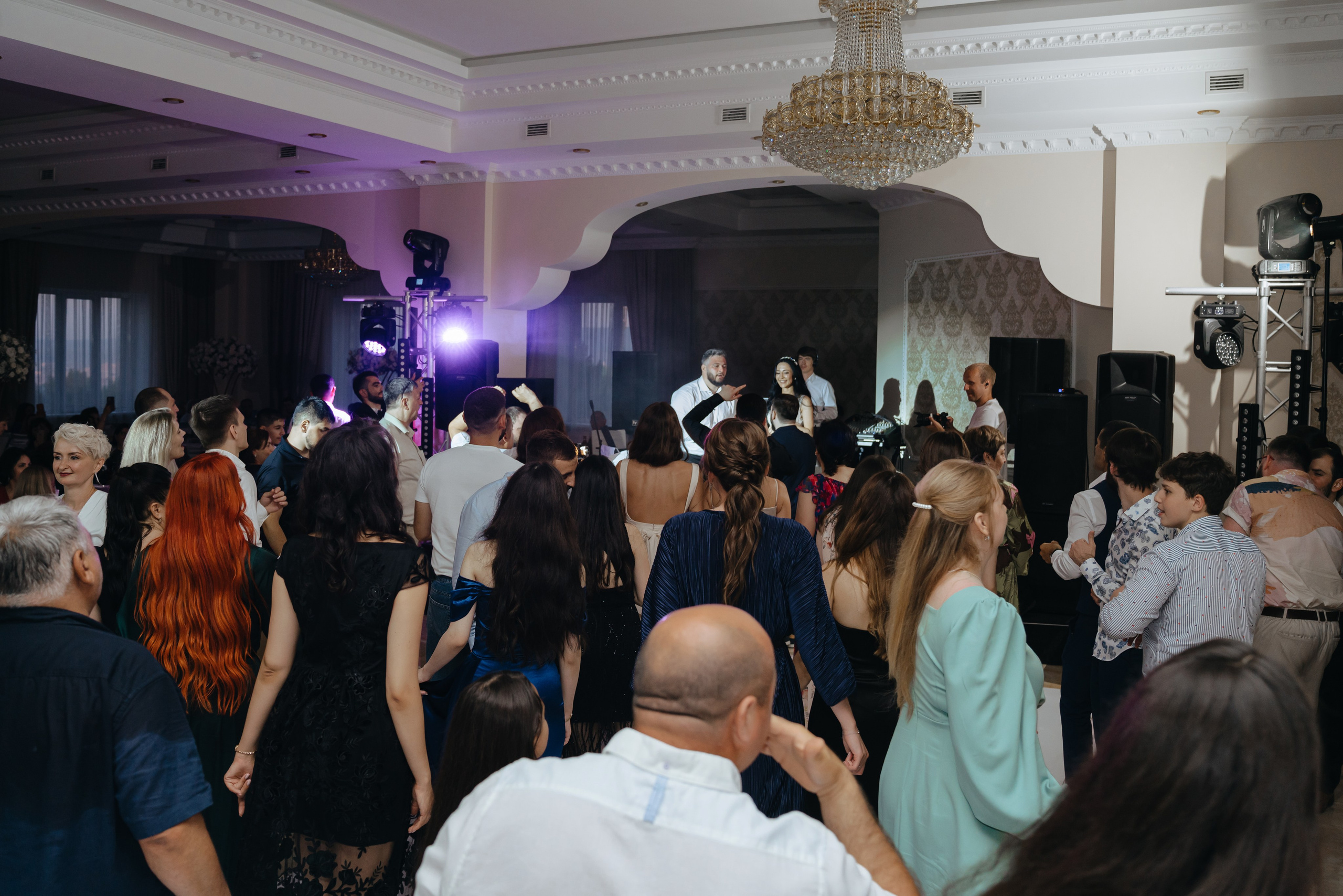 Артем и Лусине. Свадебный фотограф Красноярск Вязьминова Мария