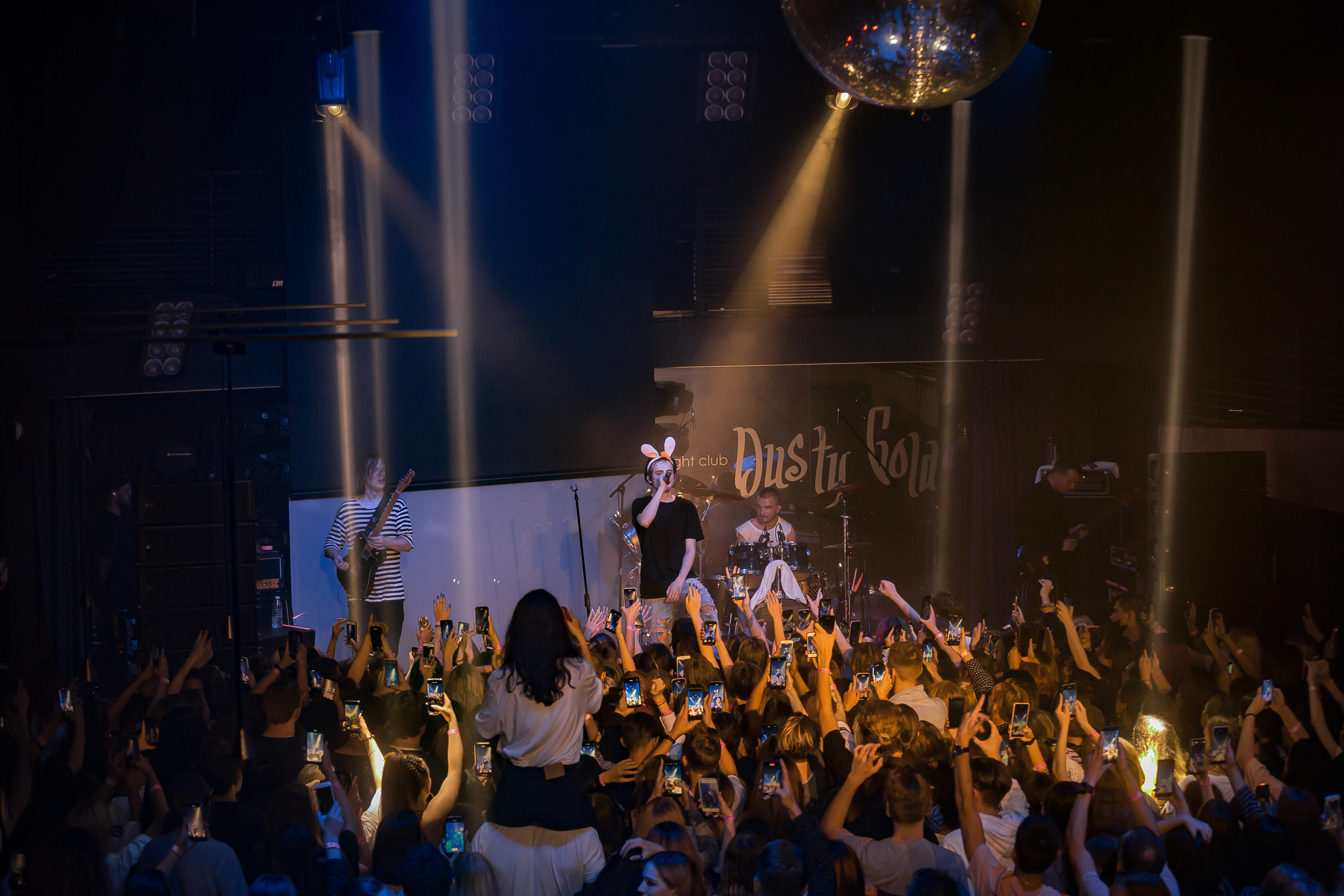 Пошлая Молли в Dusty Gold. Фотографиня Мария Дикова