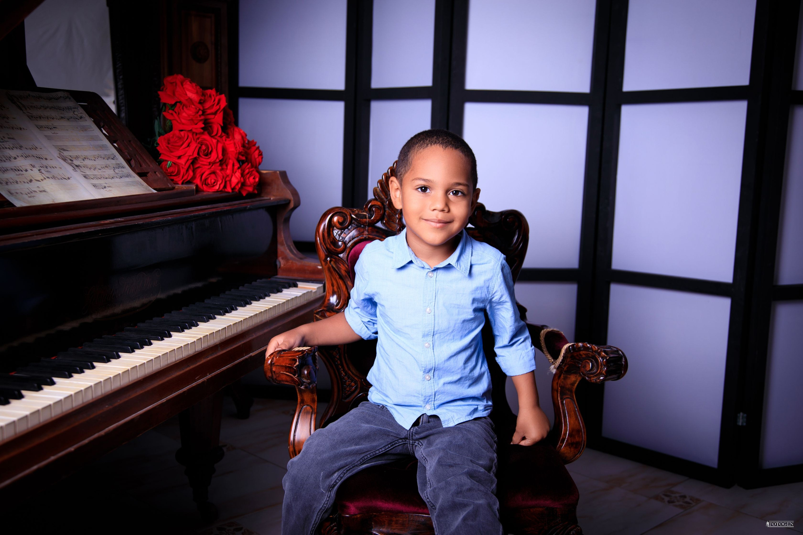 Фотосессия Мальчиков до 6 лет в Студии — Fotogen. Интерьерная фотостудия FOTOGEN г. Краснодар