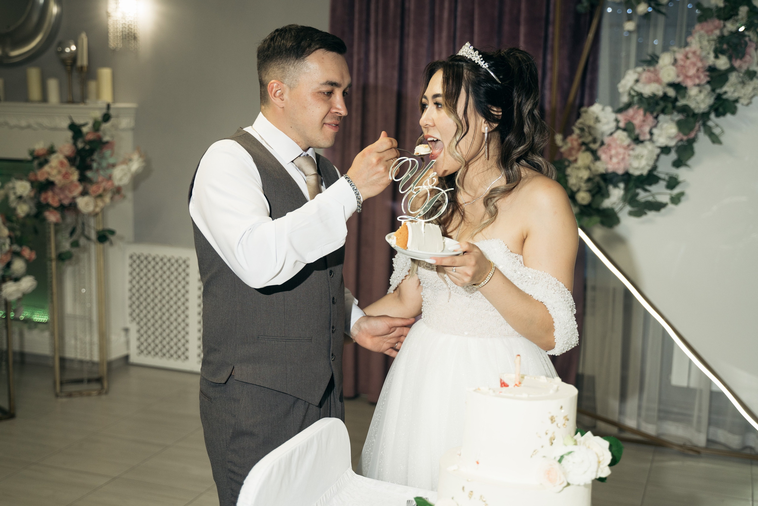 Ильнур и Динара. Свадебный день. Отбор. Кафе Ля делис. Семейный и свадебный фотограф Молодзяновская Елена