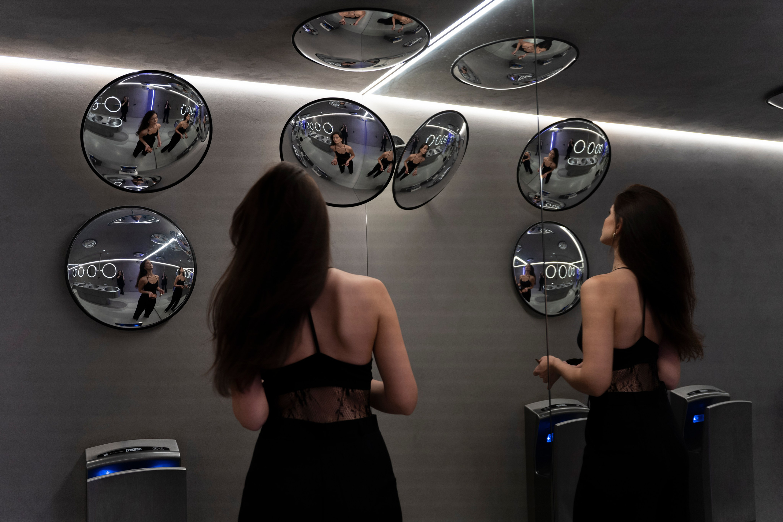 Тома. Главная