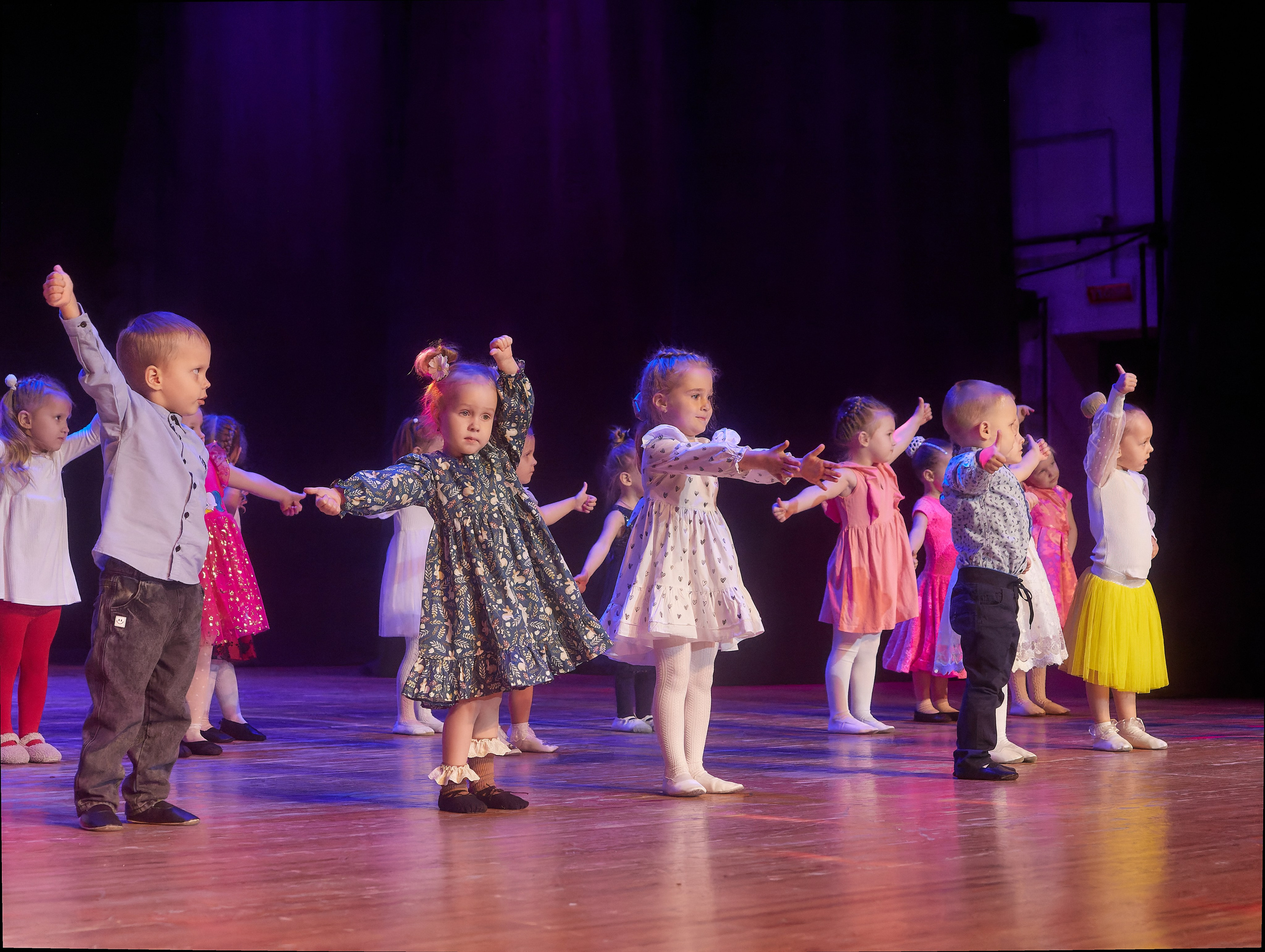 «Посвящение в студийцы». Семейный и детский фотограф в Междуреченск Олег Бамбульский