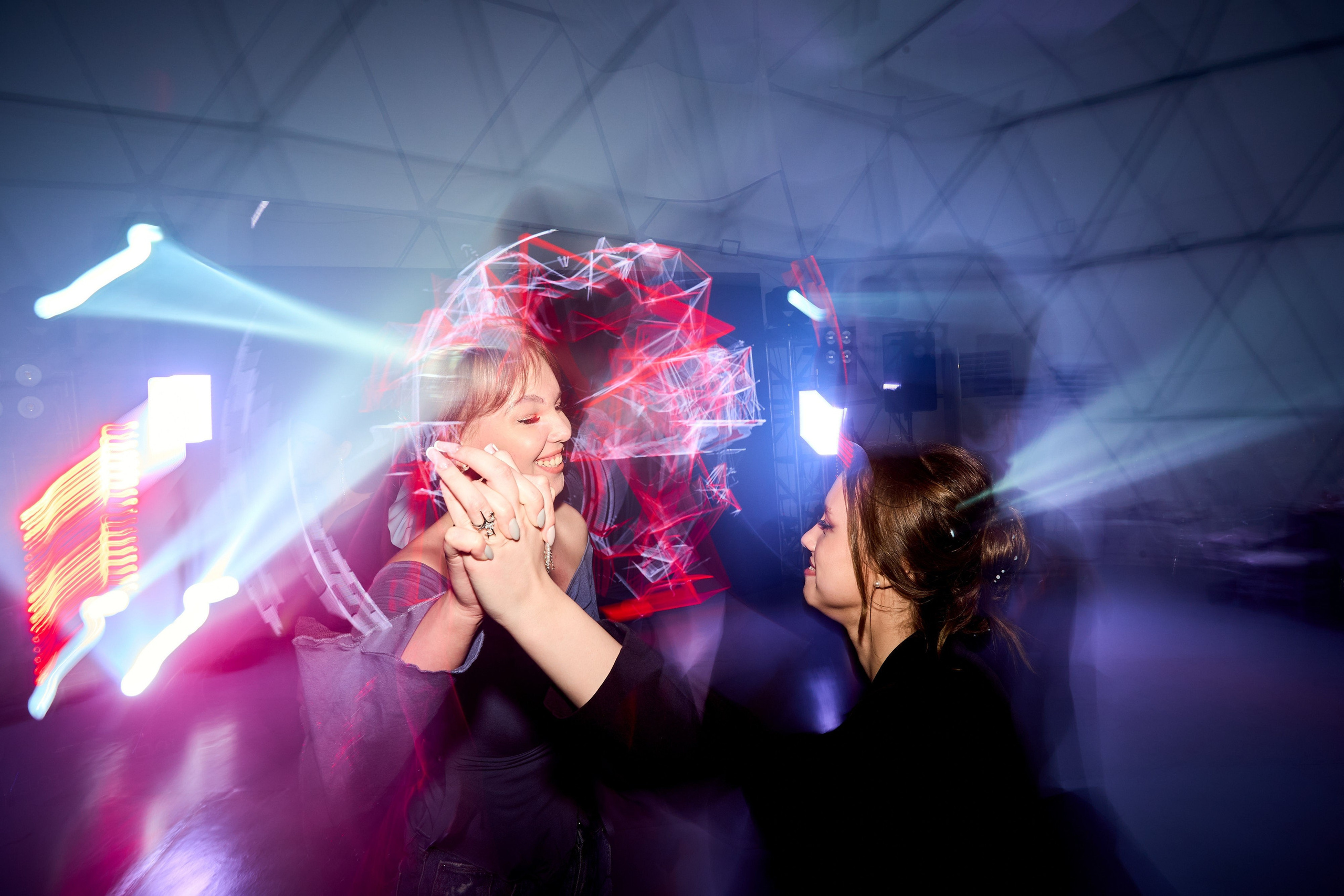 Дмитрий Страхов — репортажный фотограф Сургут. Дмитрий Страхов фотограф в Сургуте