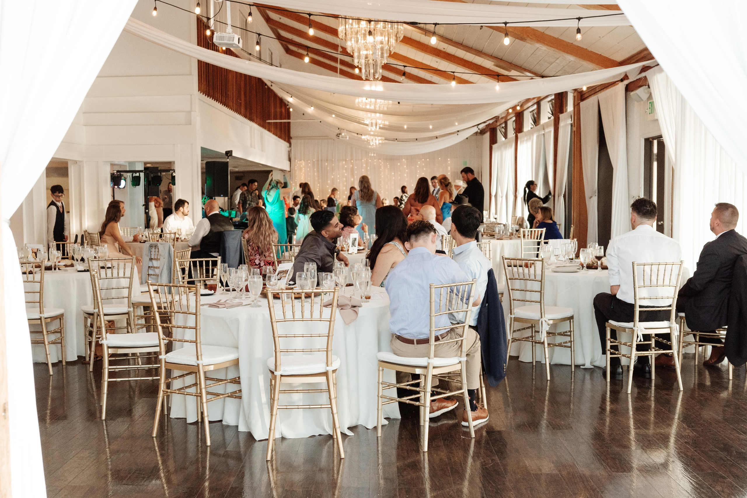 2025-08-16_BryanAmber. Ретушер Зенькевич Света