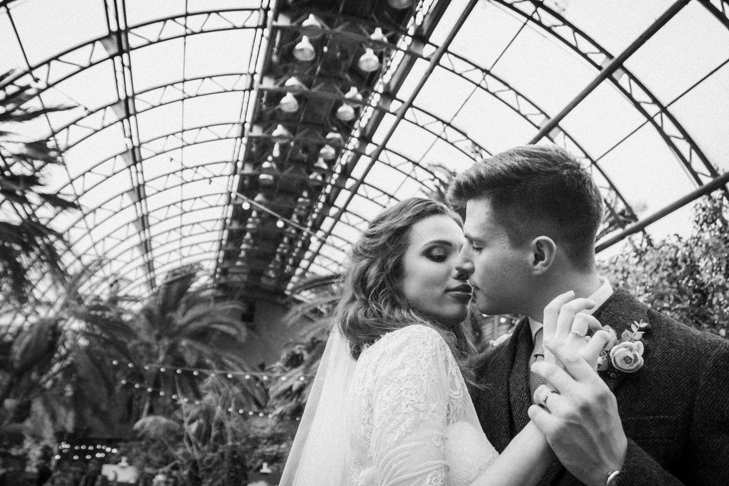 Wedding in Russia. Photographer in Georgia UAE Russia Nekit Fox