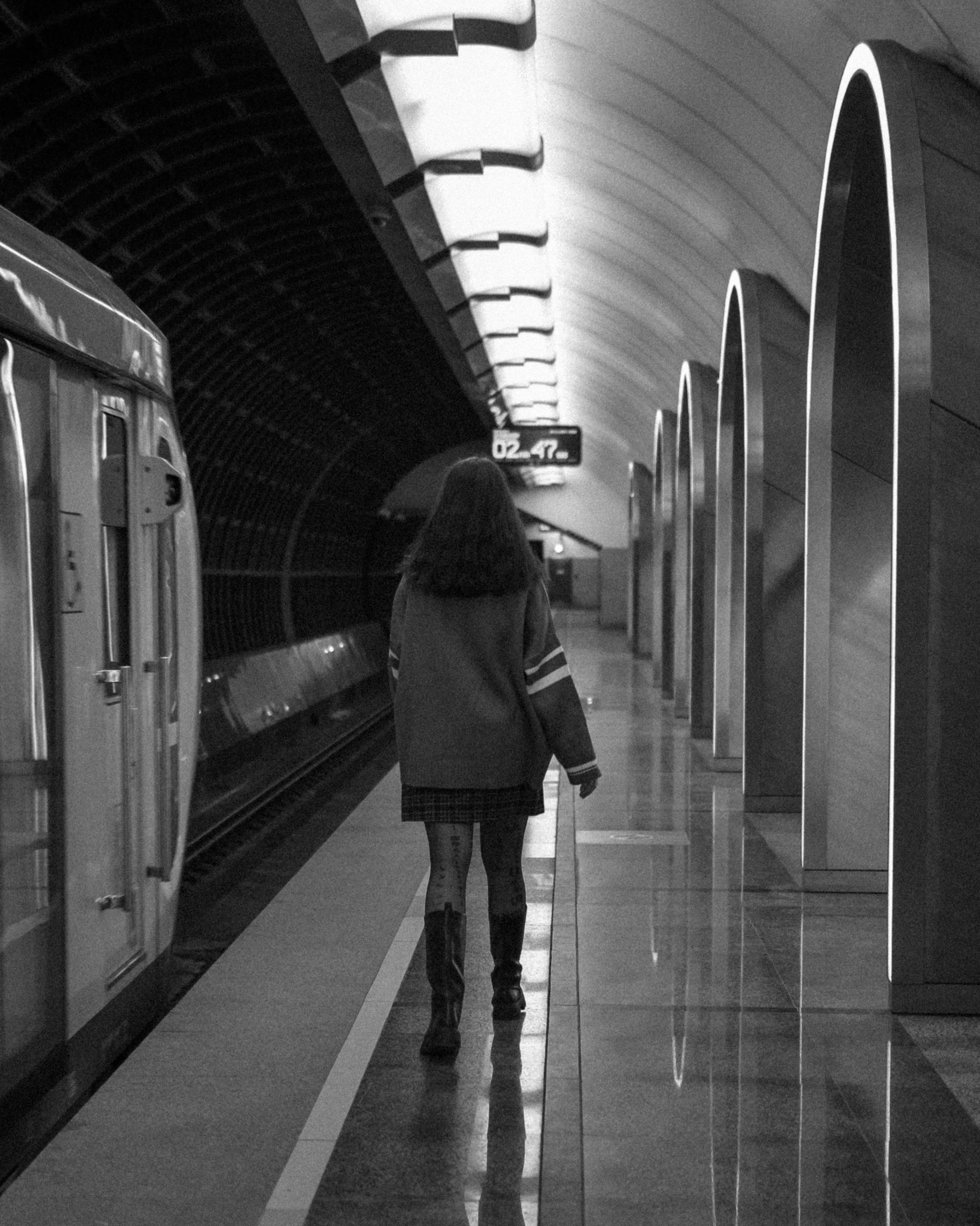 Метро. Фотограф Москва — личные фотосессии, лавстори в студии