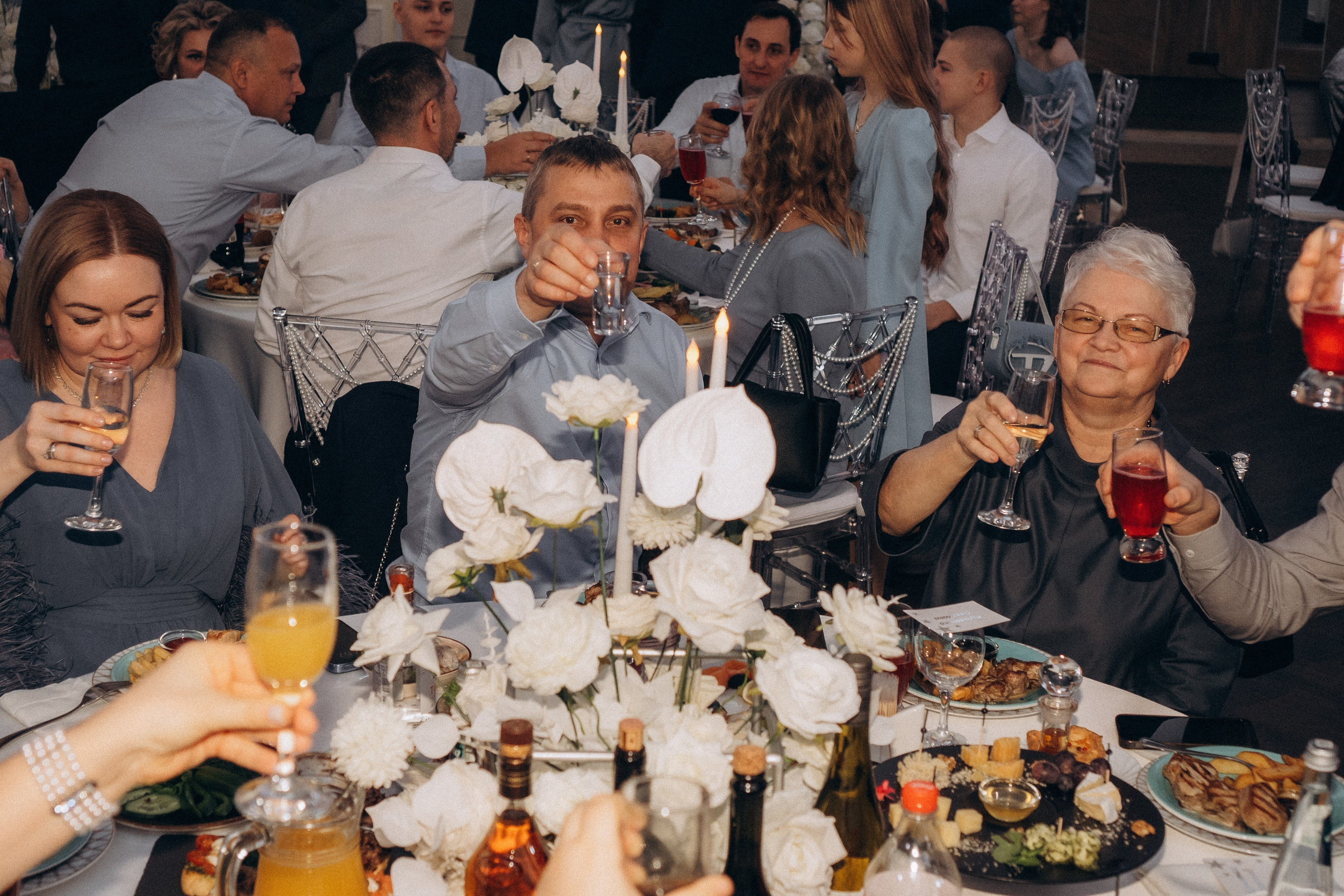 ПОЛНЫЙ СВАДЕБНЫЙ ДЕНЬ 8 ЧАСОВ. Профессиональный фотограф, Санкт-Петербург — Виктория Богомолова