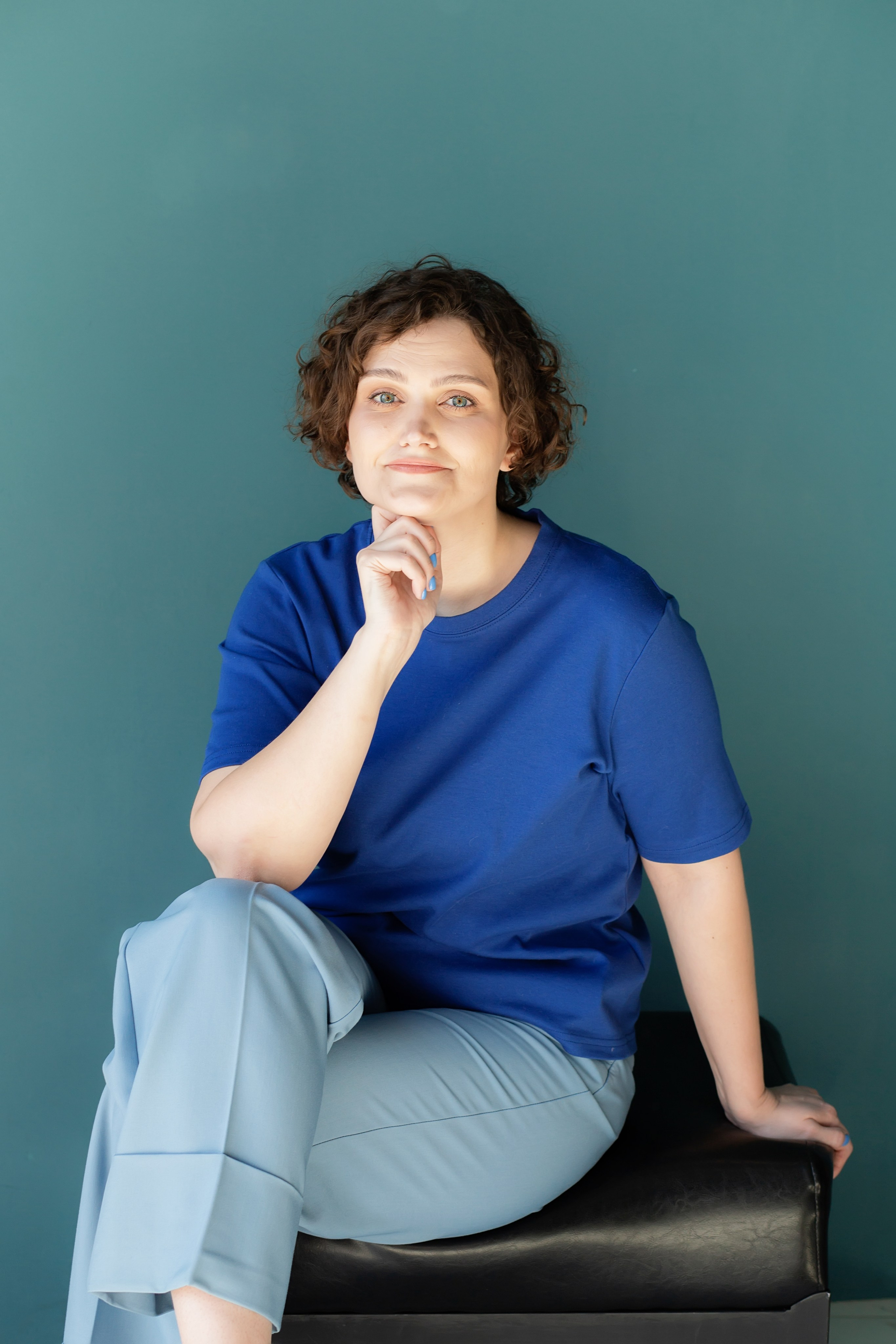 Визуал для группы ВК психолога в Санкт-Петербурге. Контент для соцсетей. Портретные фотосессии, контент-съемки, репортаж