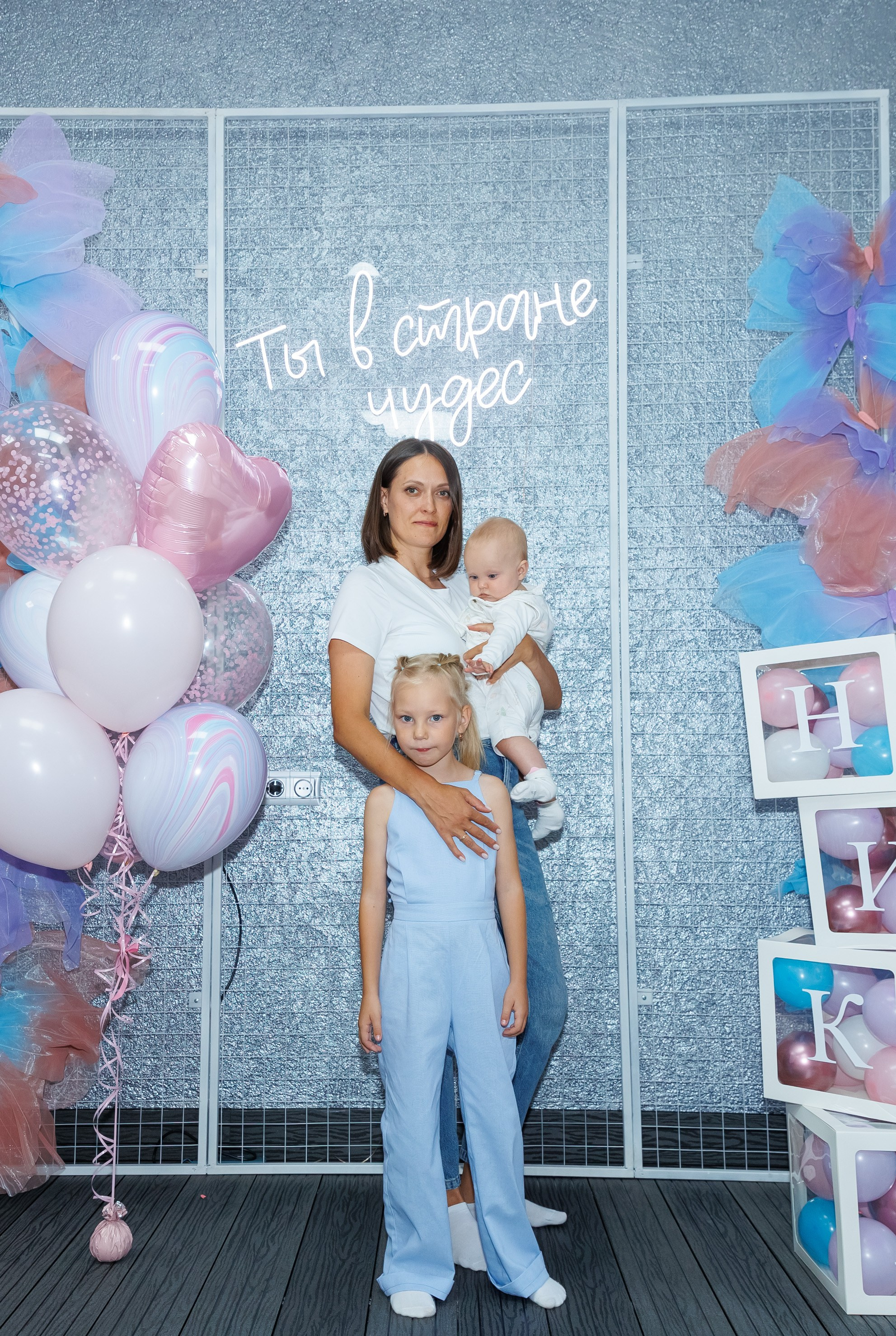 Детский лофт Алиса в стране чудес. Женский фотограф в Новосибирске Наталья Гресь